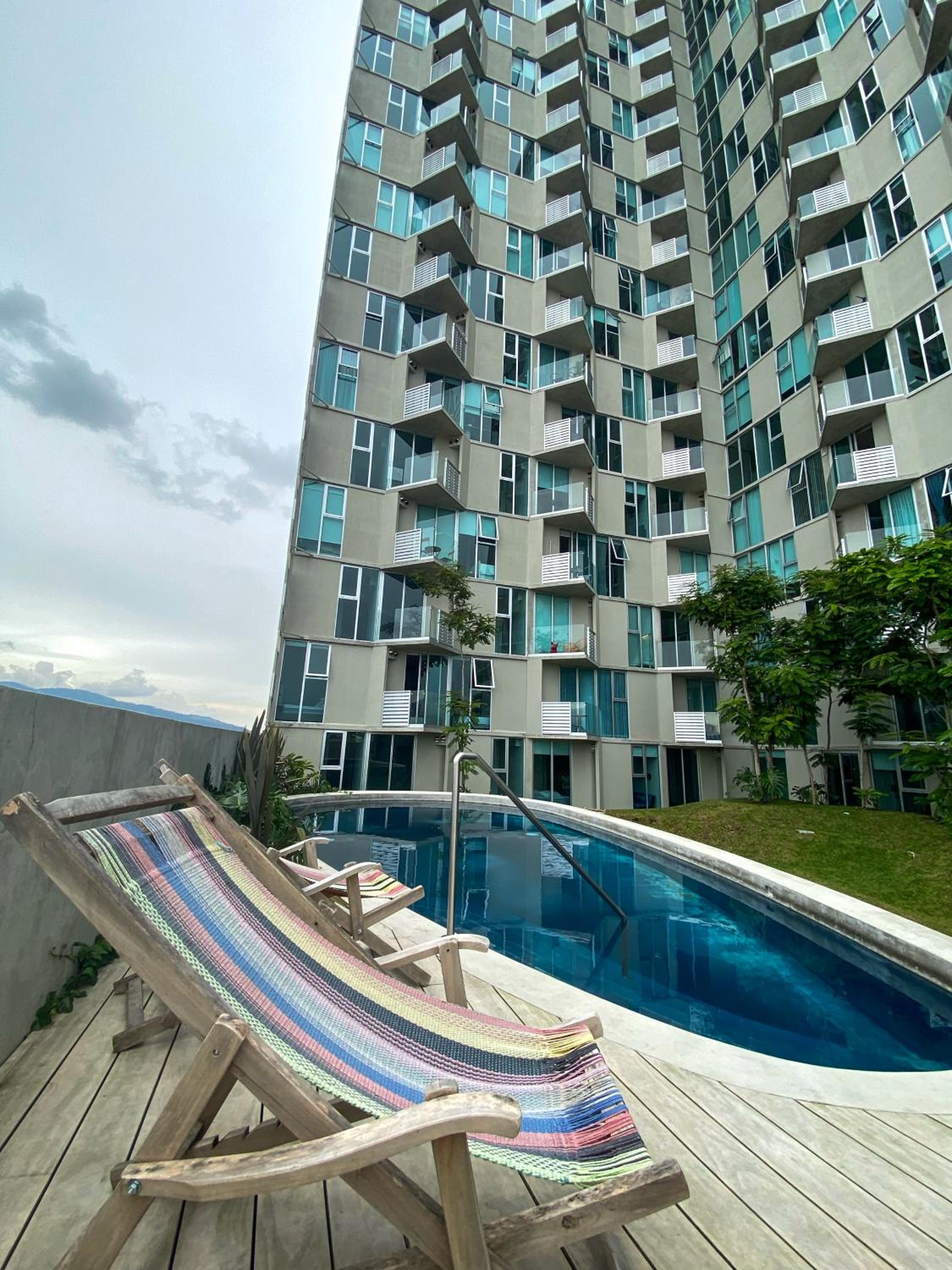 Apartaments in San Jose, La Sabana