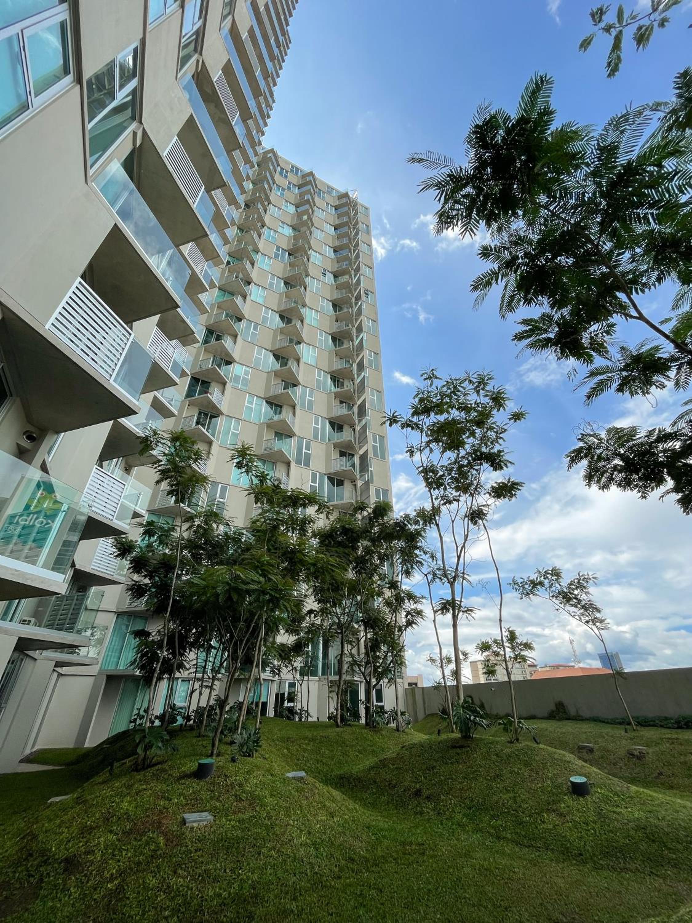 Apartaments in San Jose, La Sabana