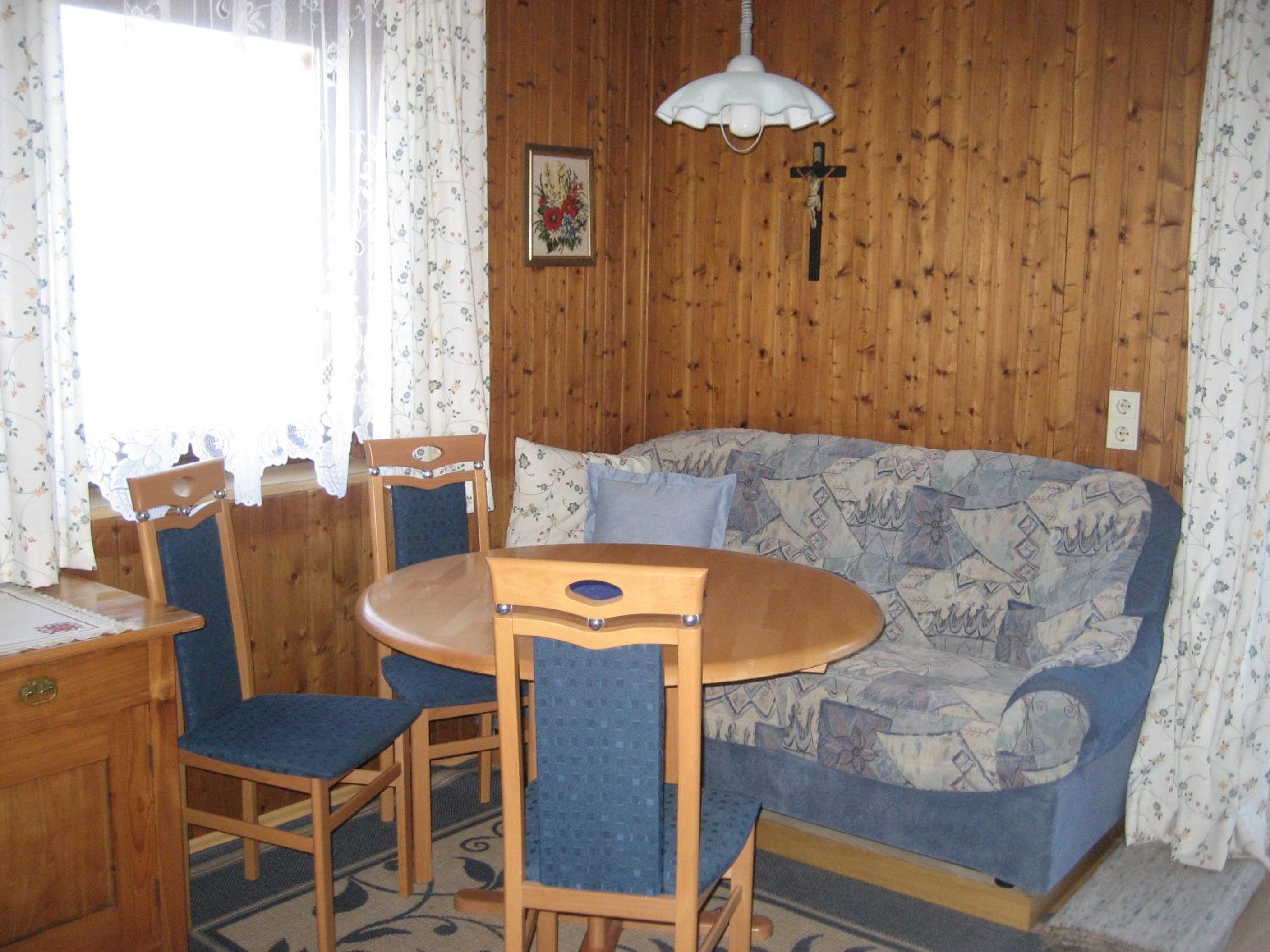 Photo 38