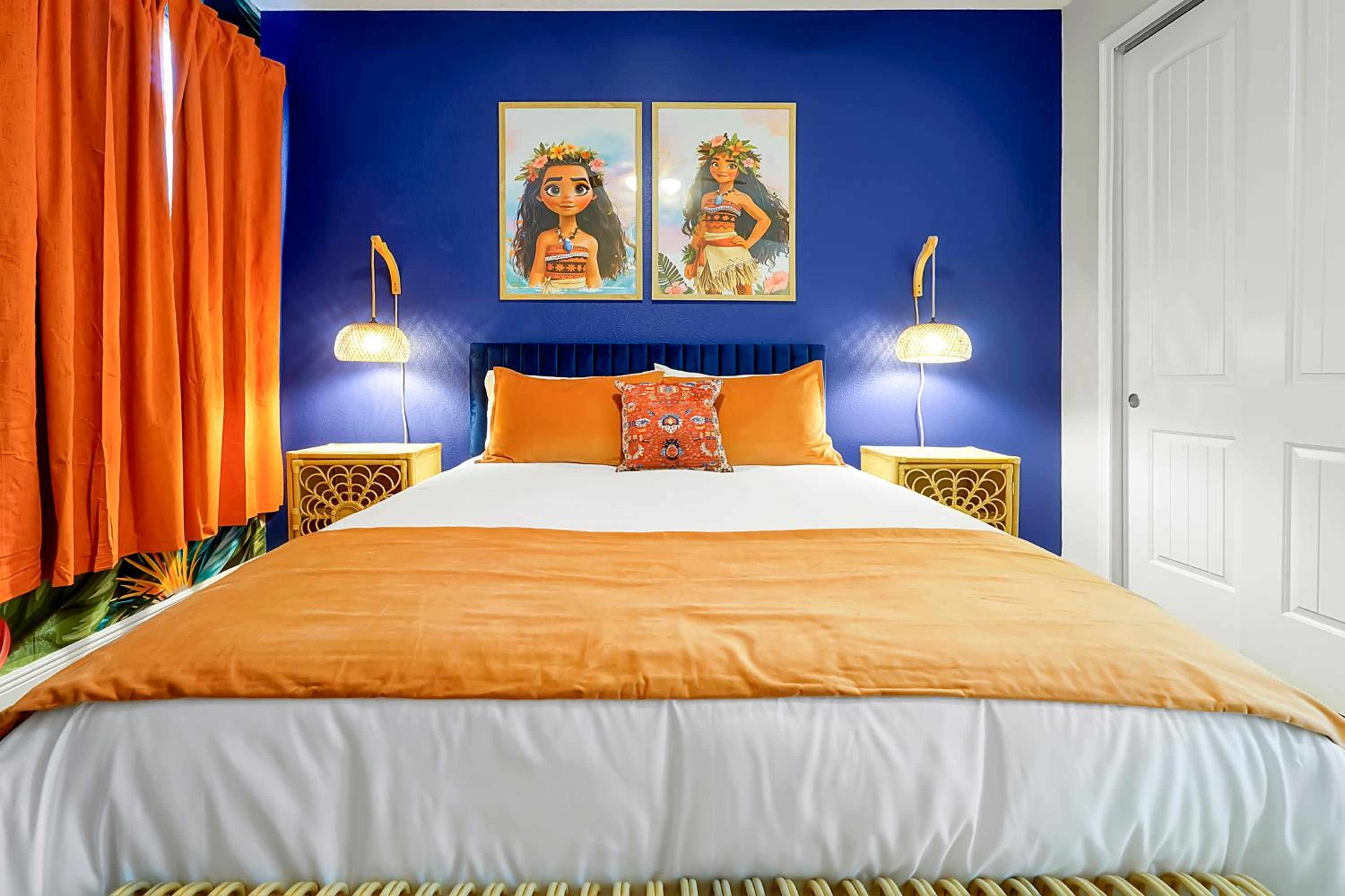 5BD Moana-Themed - Movie by the Pool - Near Disney
