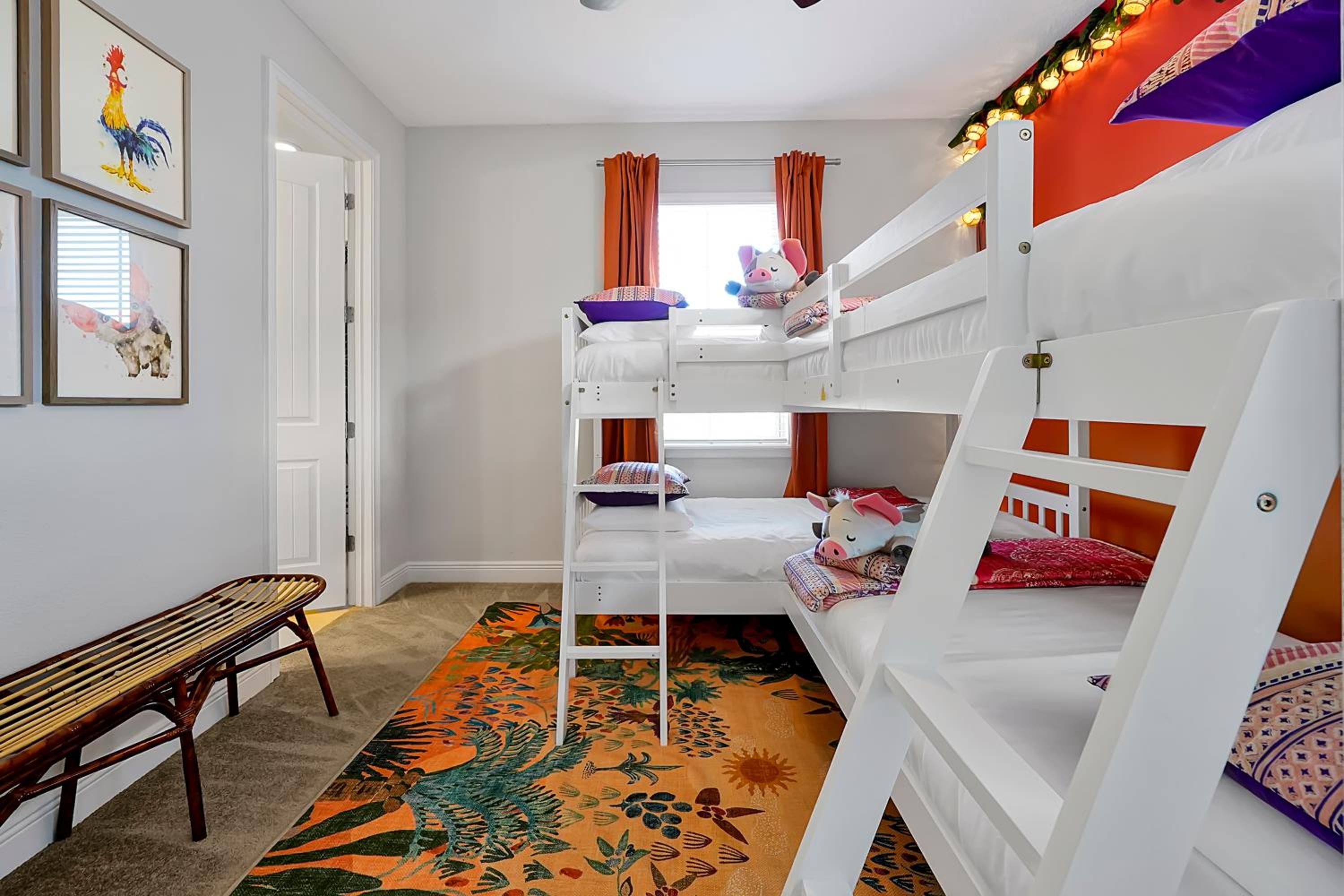 5BD Moana-Themed - Movie by the Pool - Near Disney