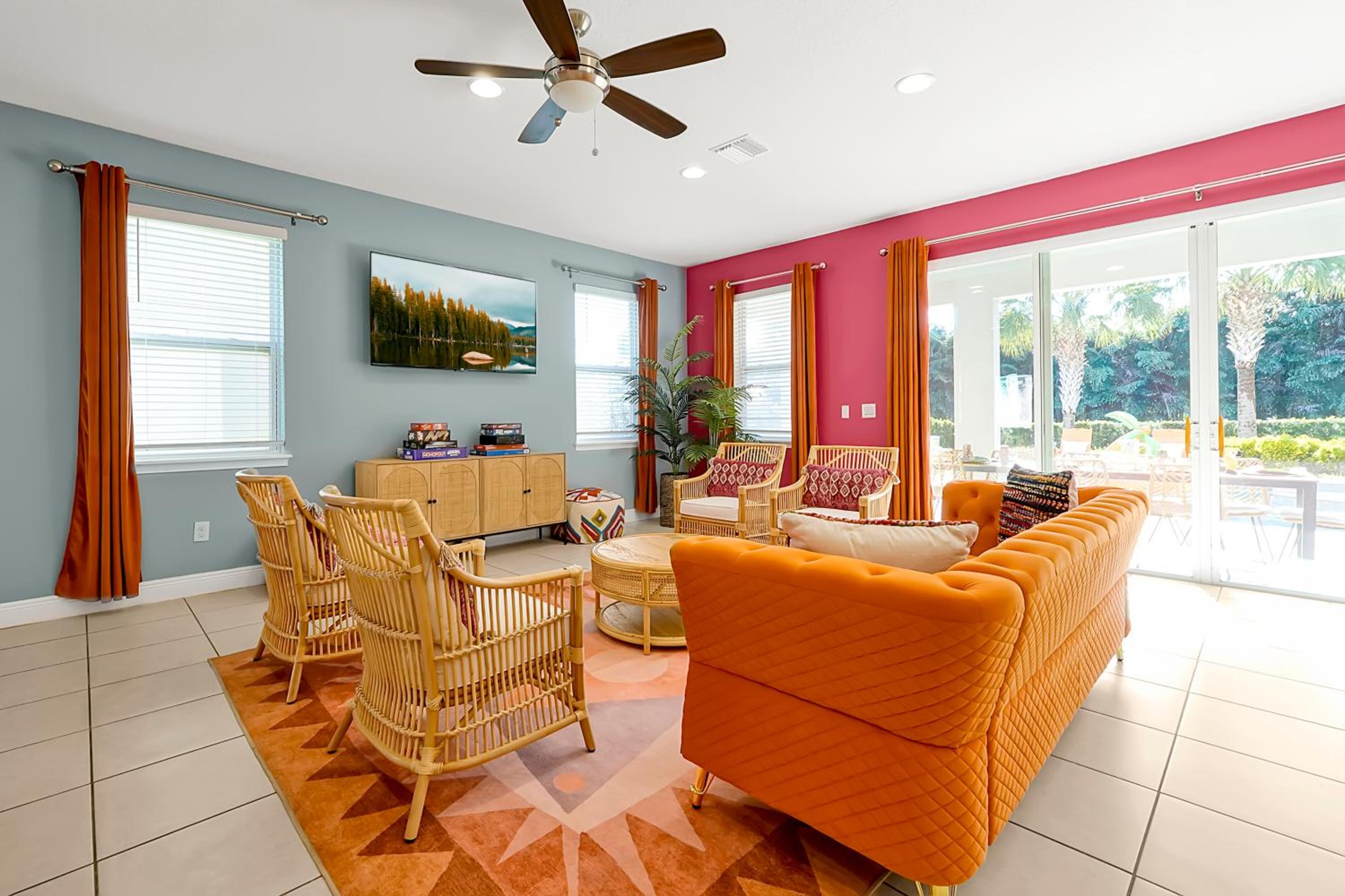 5BD Moana-Themed - Movie by the Pool - Near Disney