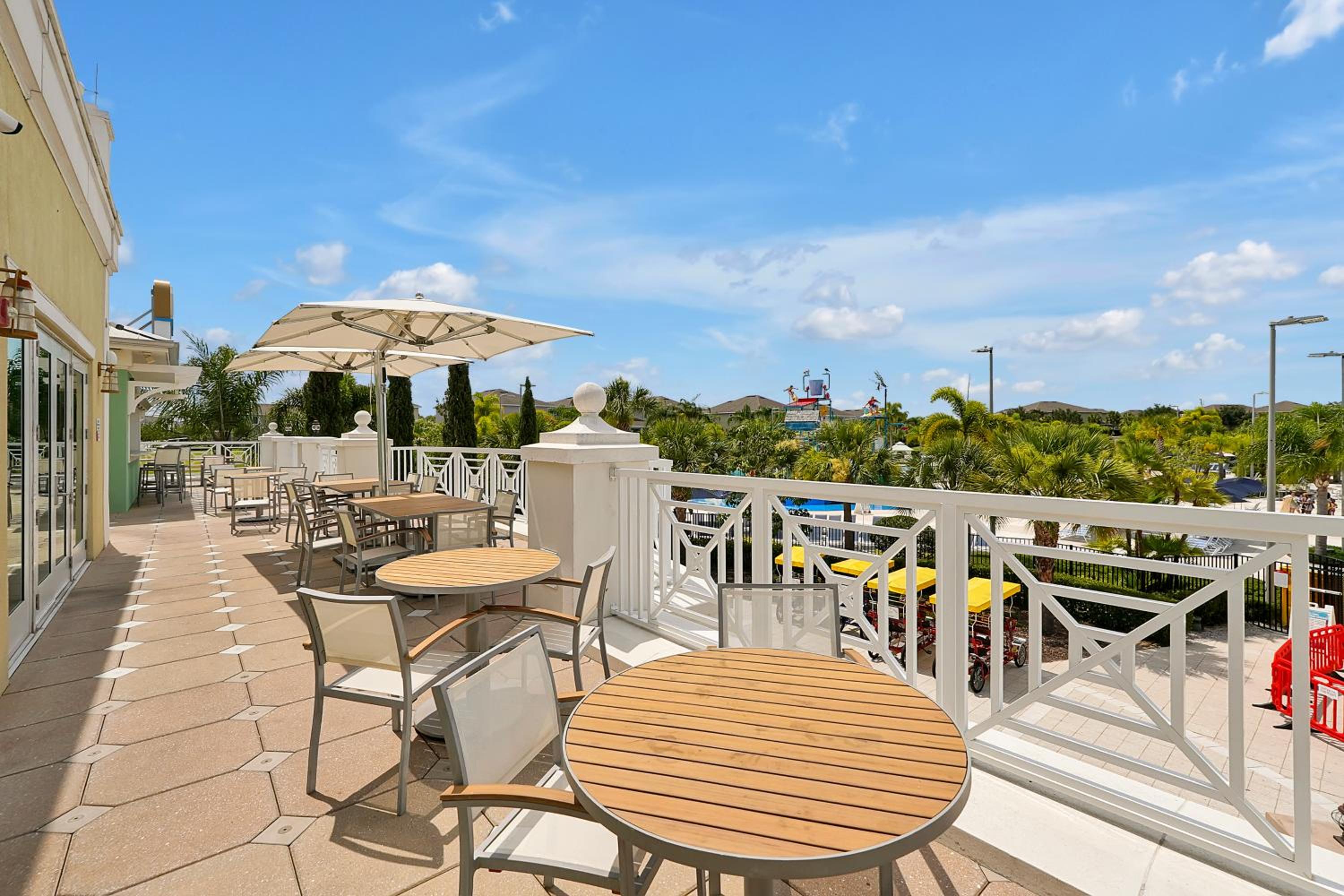 5BD Moana-Themed - Movie by the Pool - Near Disney