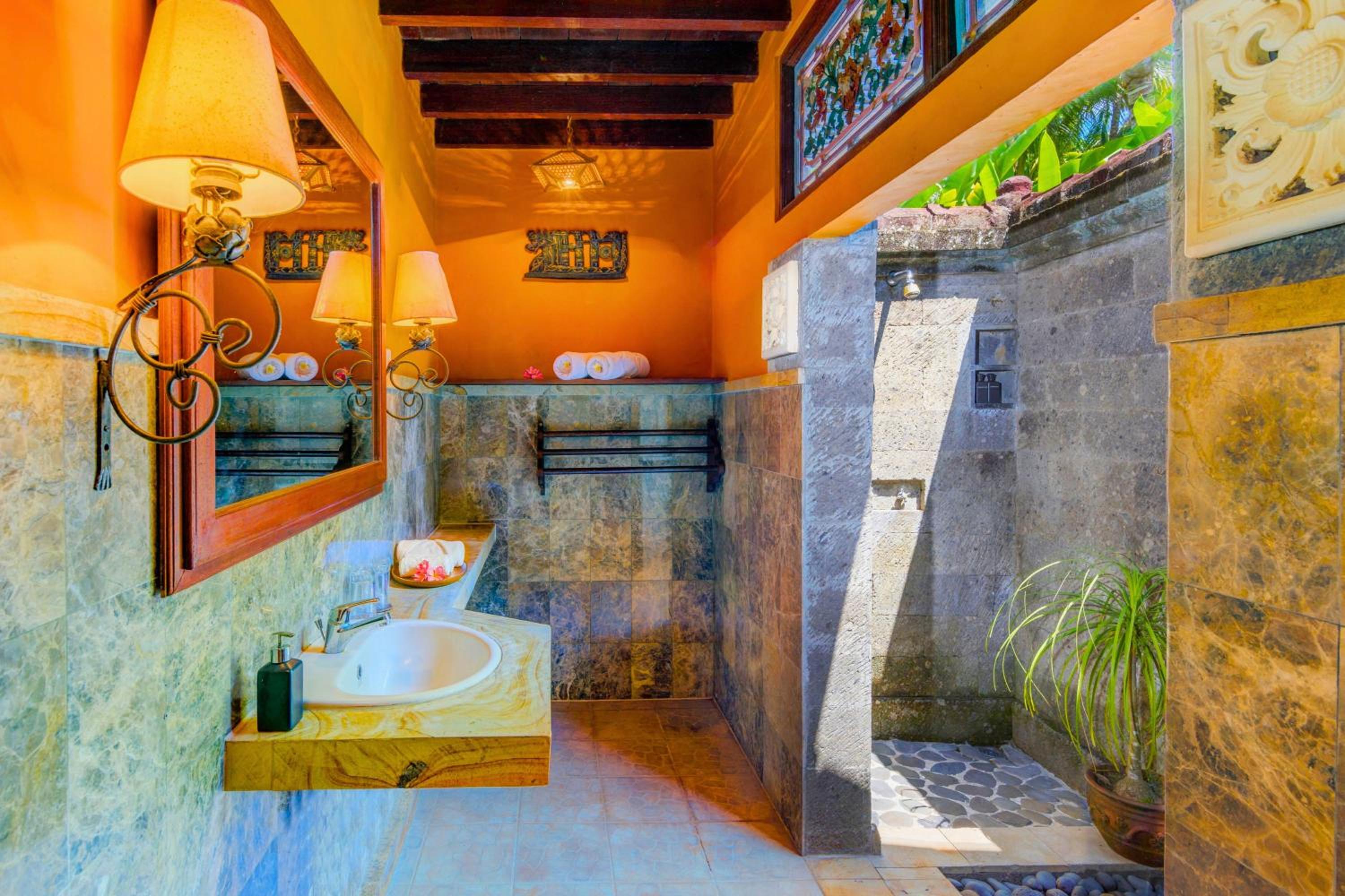 Nismara 5 BR Private Pool Villa Garden View view 4