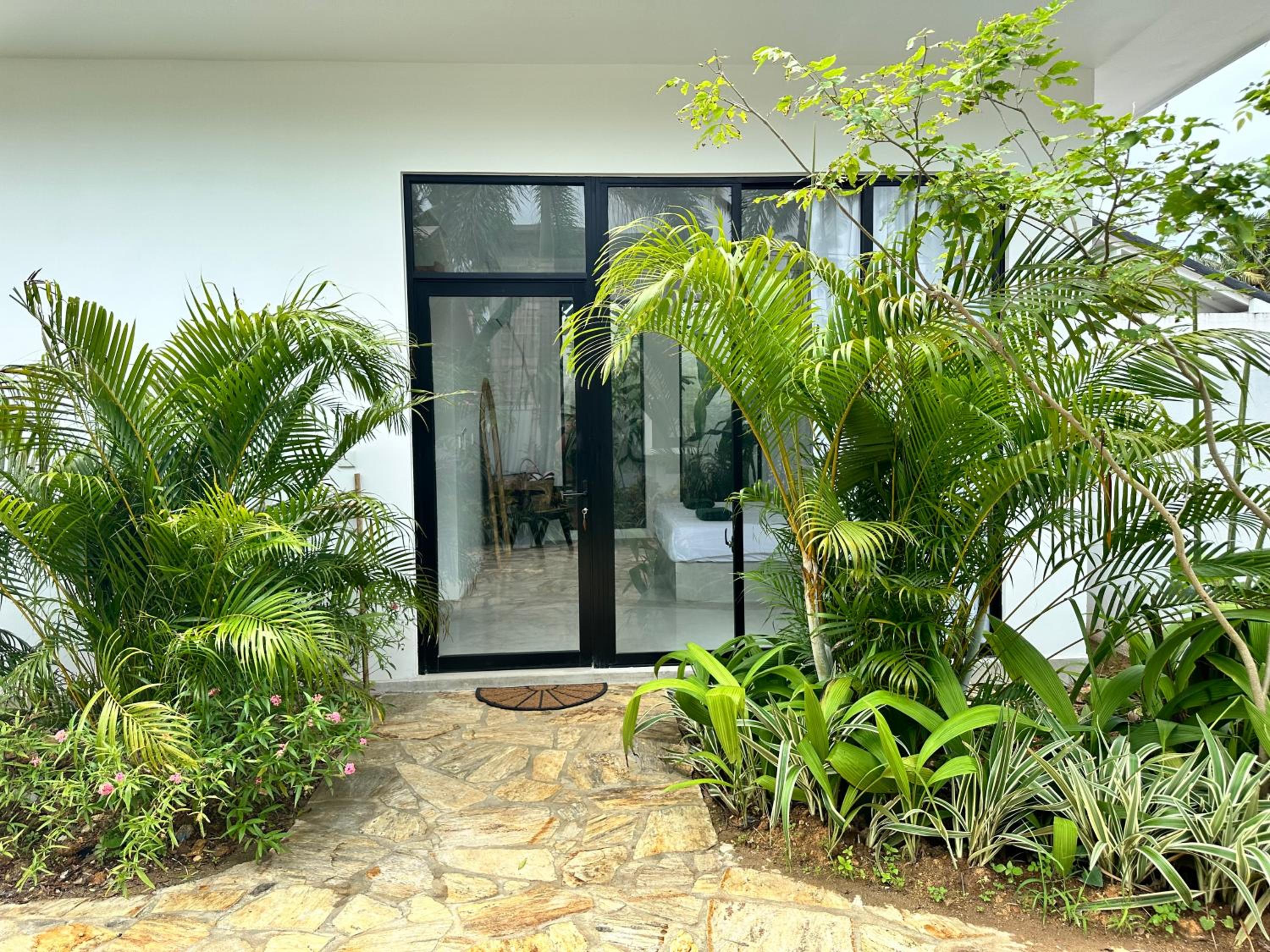 Hotel 4Suns villas - Image 1