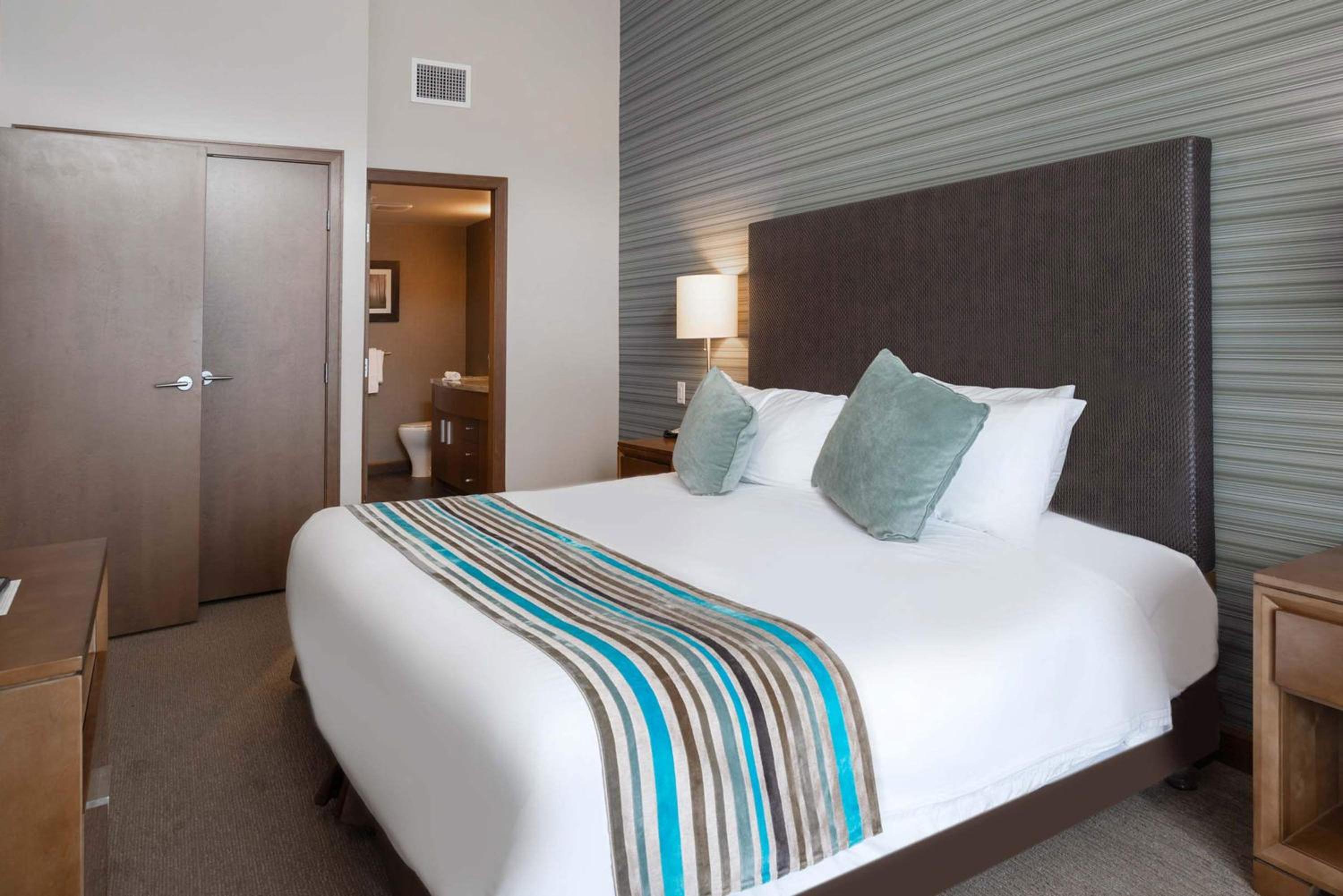 Sutton Place Hotel Revelstoke Mountain Resort