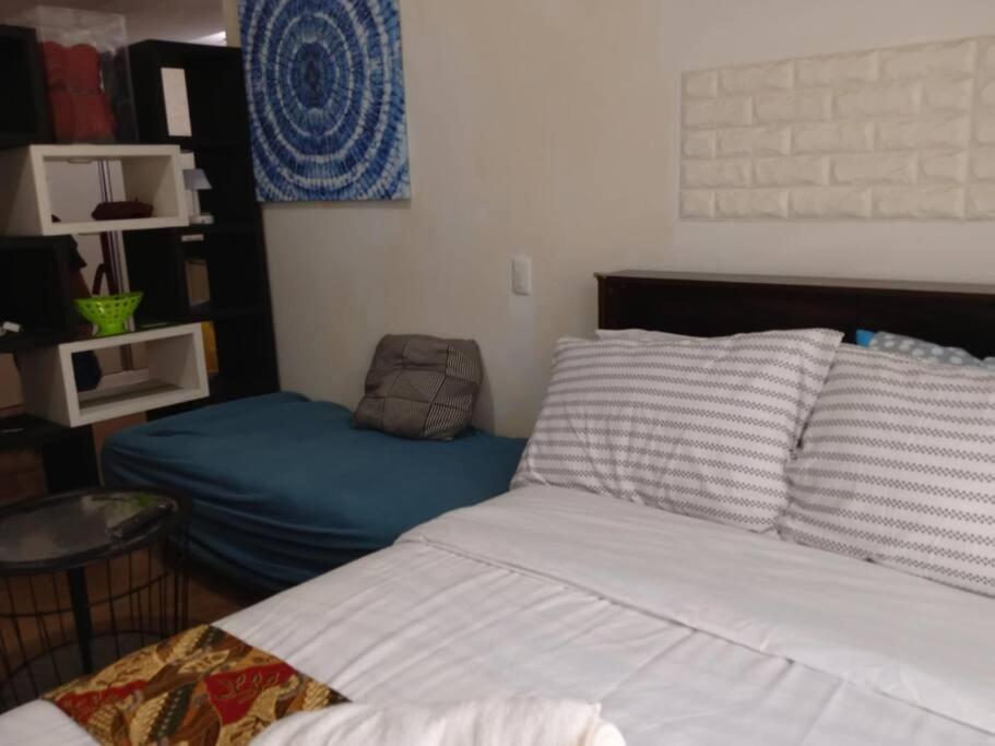 Abreeza Studio Suite T1-1917 - AC, Wifi, Kitchen, Pool, Washer view 2