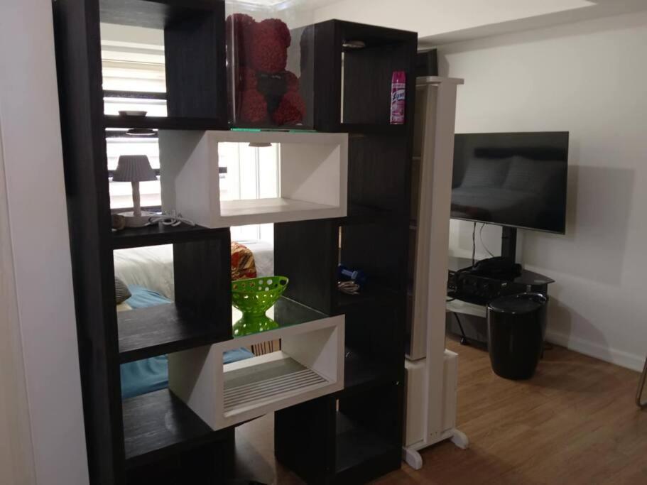 Abreeza Studio Suite T1-1917 - AC, Wifi, Kitchen, Pool, Washer view 4