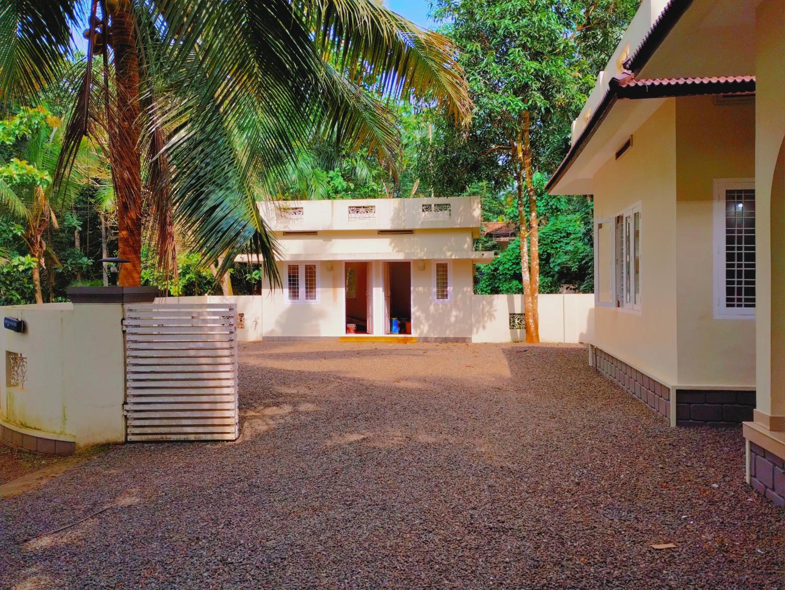 Joedale Hoilady Home
