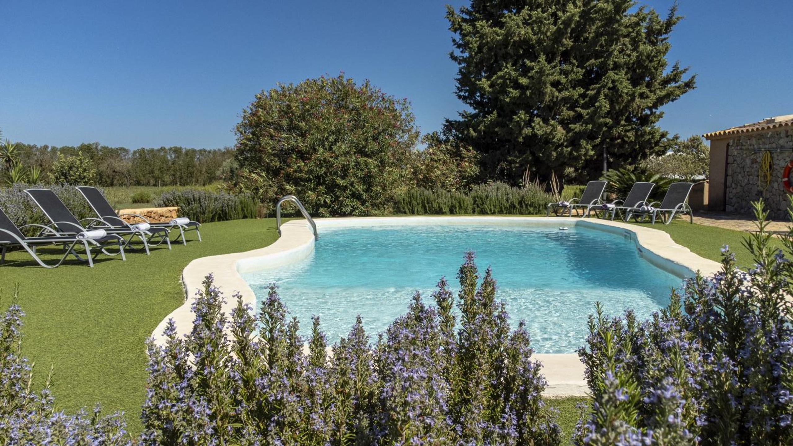 Villa can Mel by homevillas360