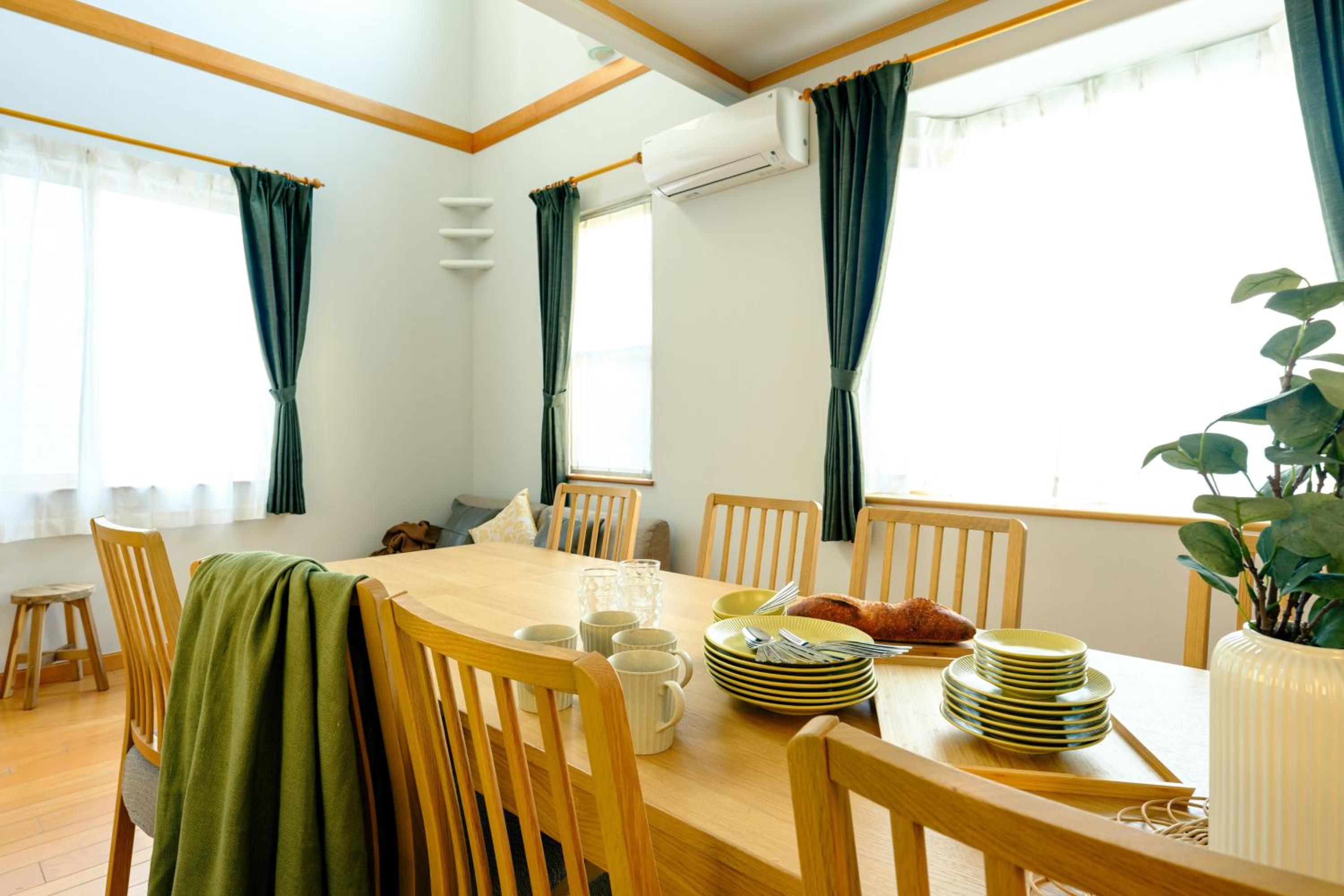 Haresora Mukojima Ikken House