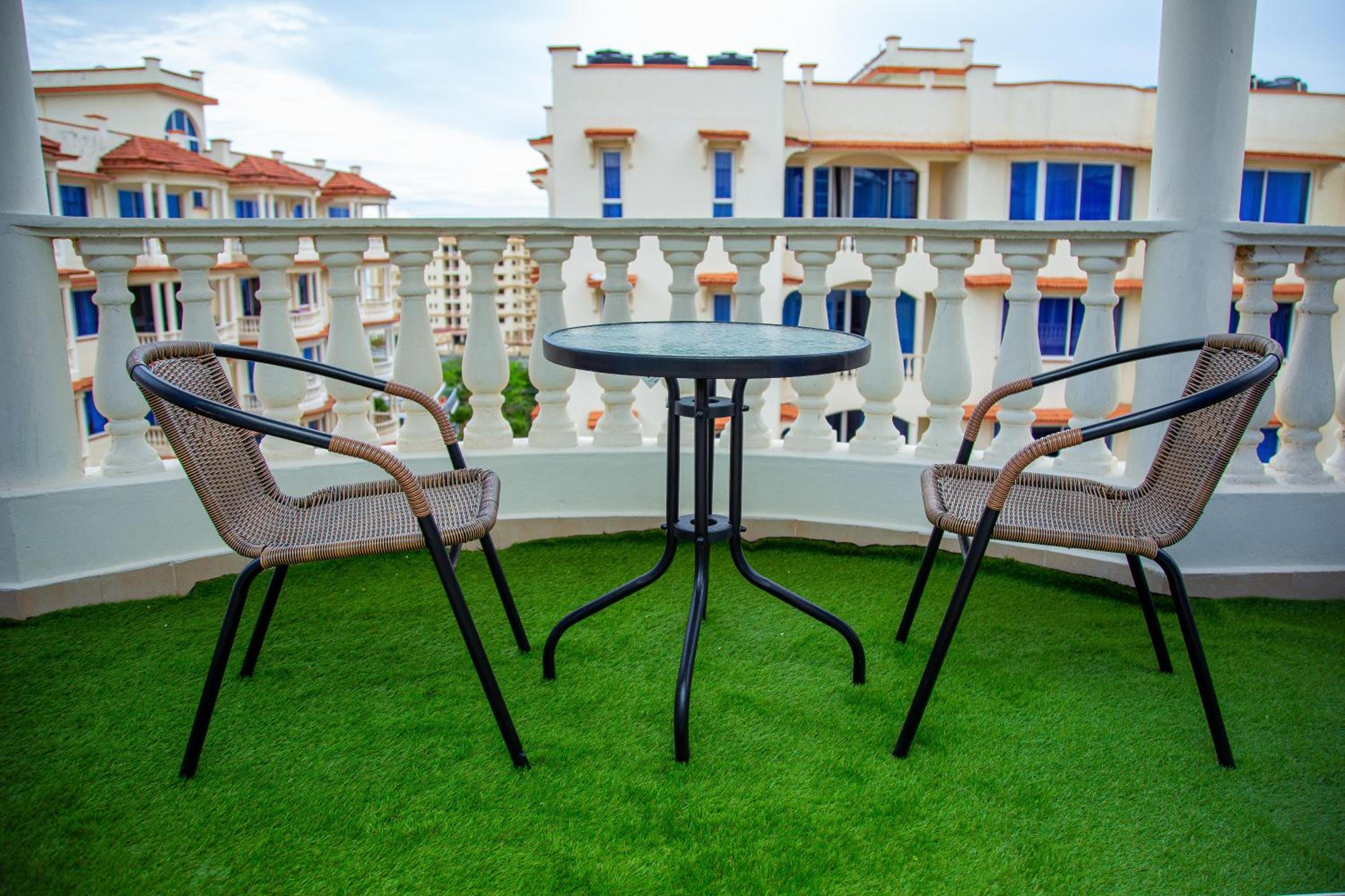 Breeze Oasis view 3