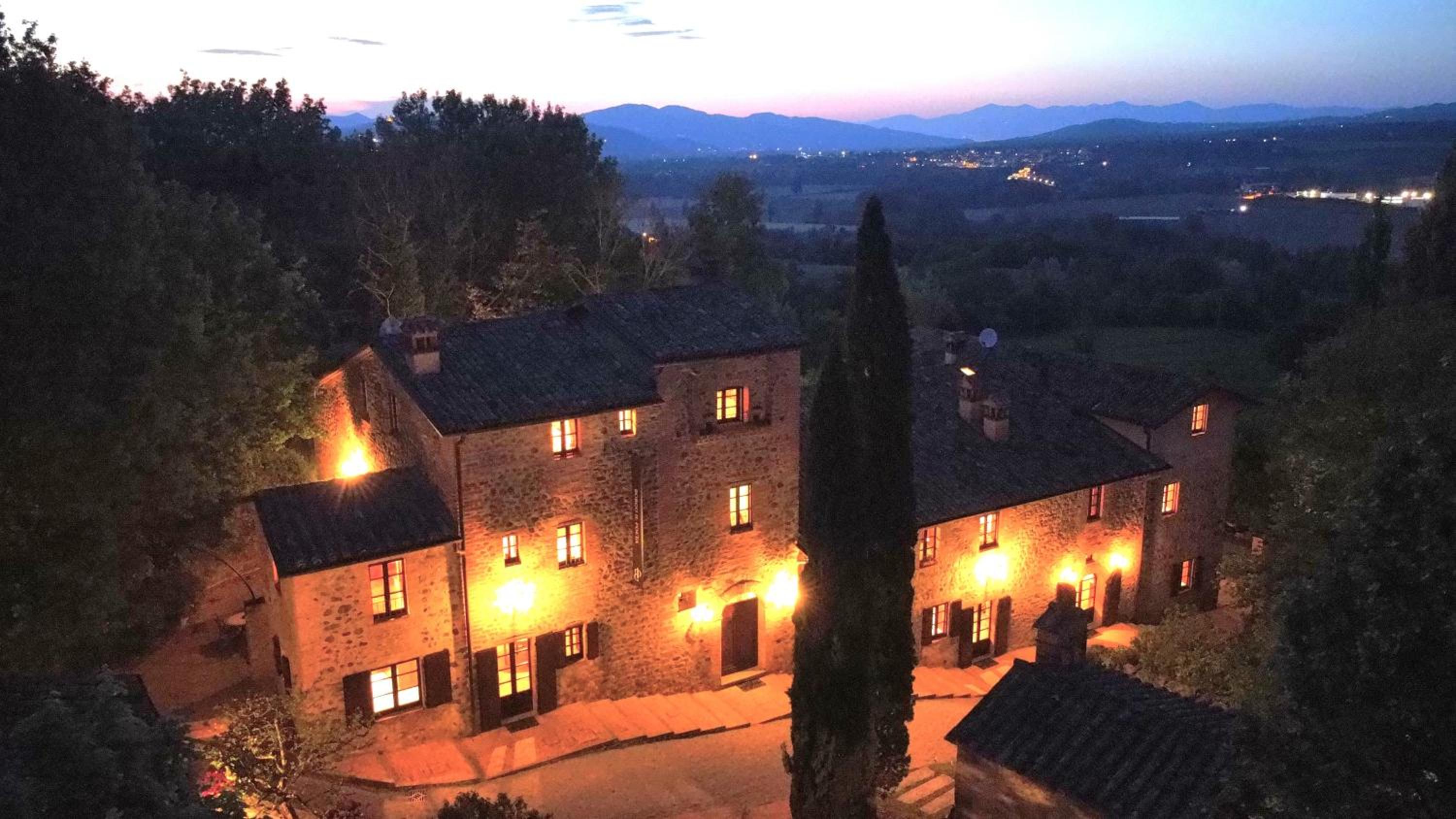 Borgo Il Poeta view 5