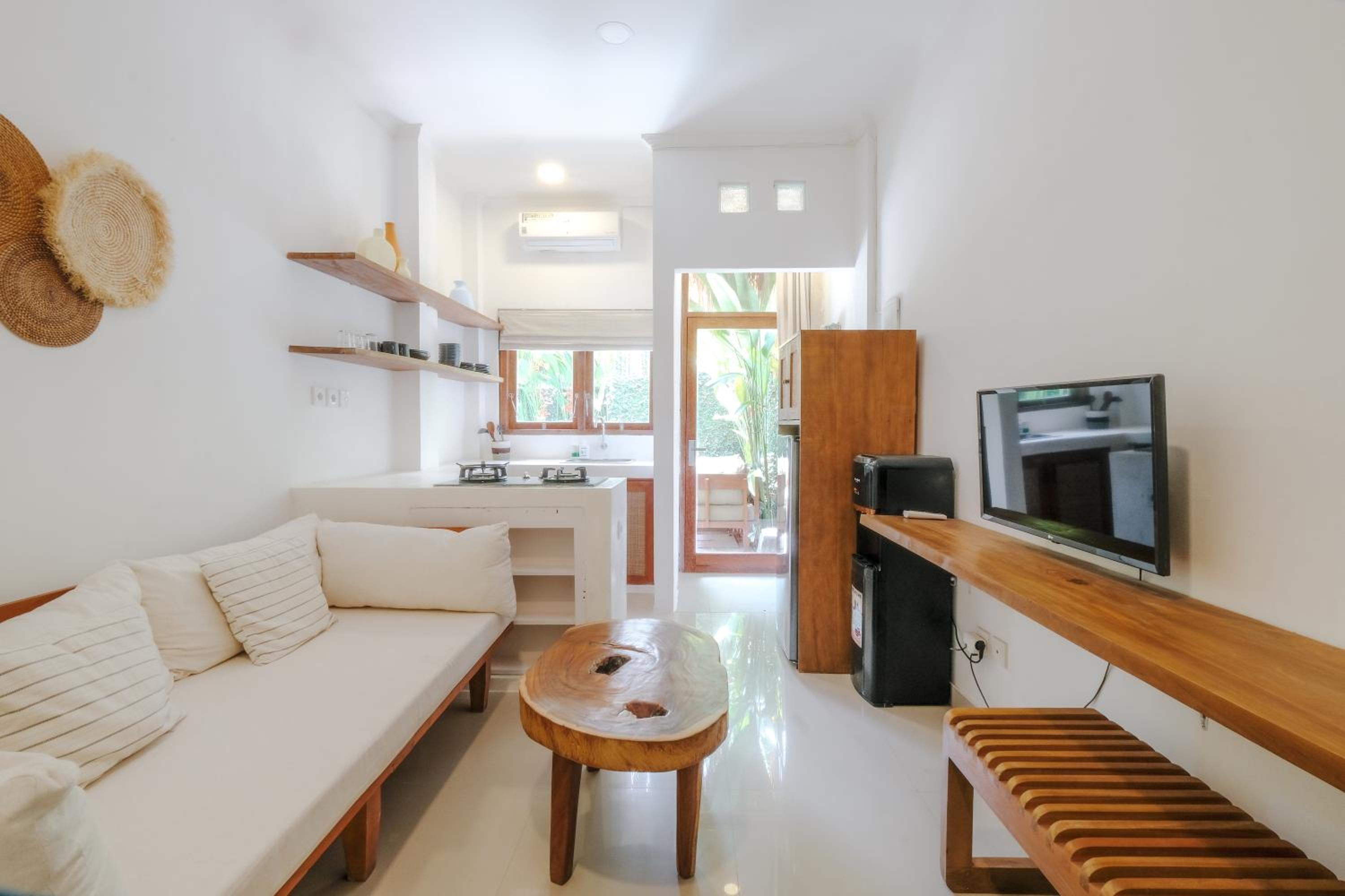 LaneHAUS Pererenan