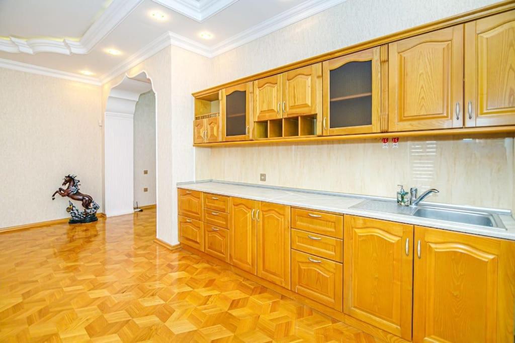 Luxury Villa with Breakfast