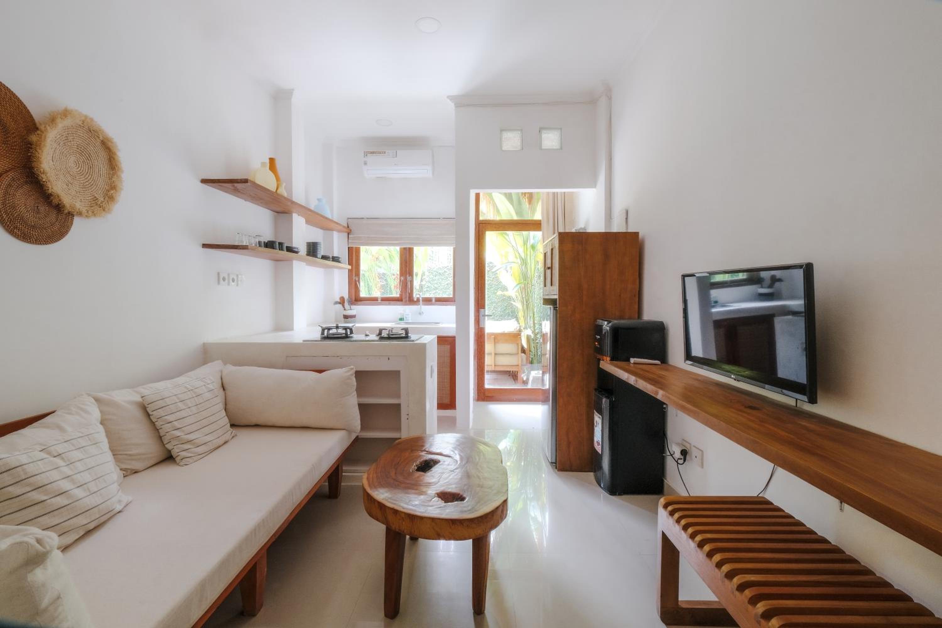 LaneHAUS Pererenan