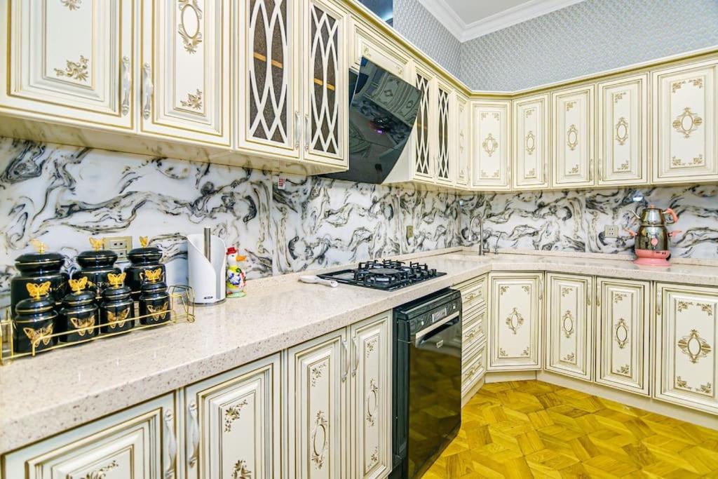Luxury Villa with Breakfast