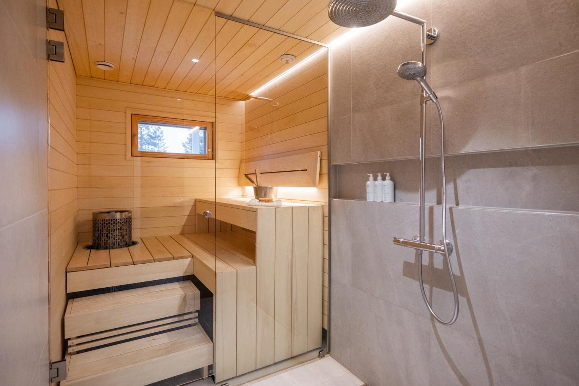Arctic Heather City Villa