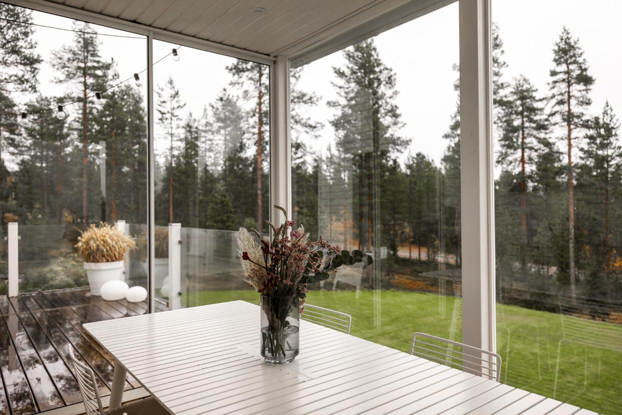 Arctic Heather City Villa