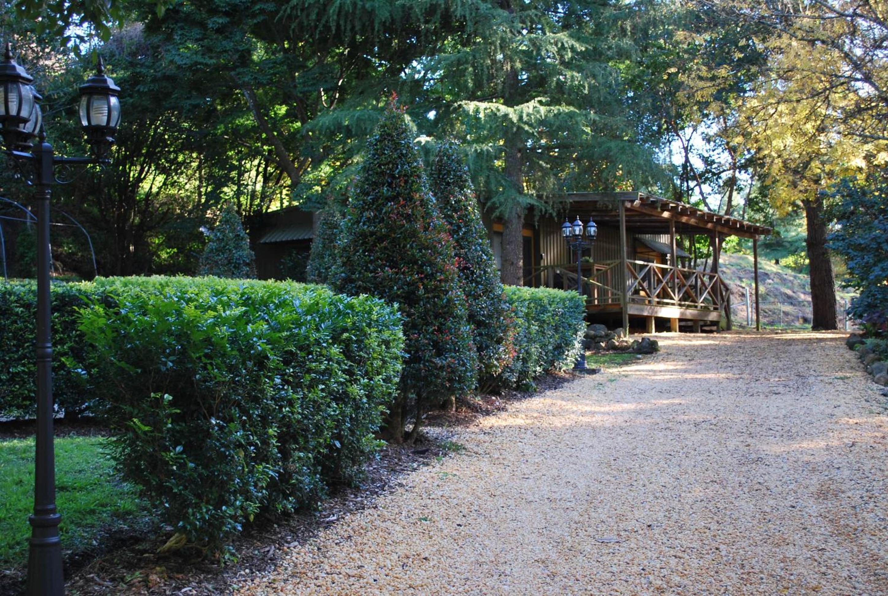 Huntington Lodge and Cottage