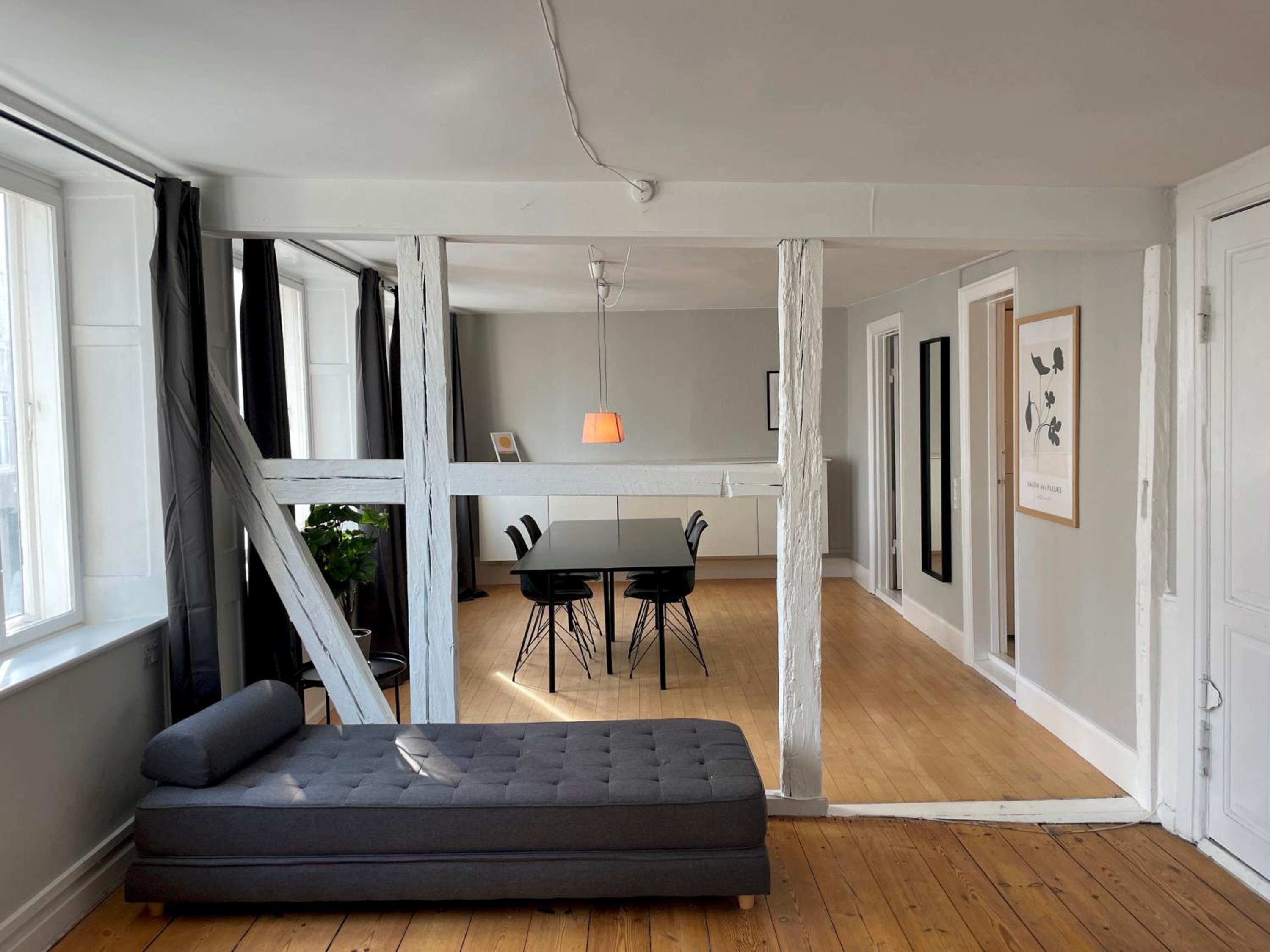 Trendy Apartment - The Marble Church Views view 5