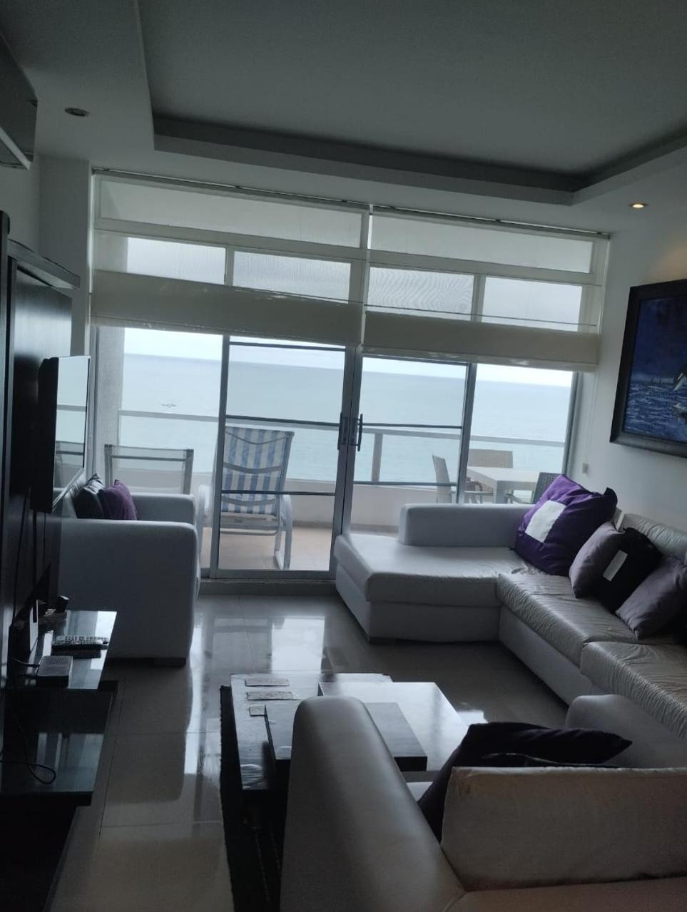 Diamond Beach 11C TB view 2