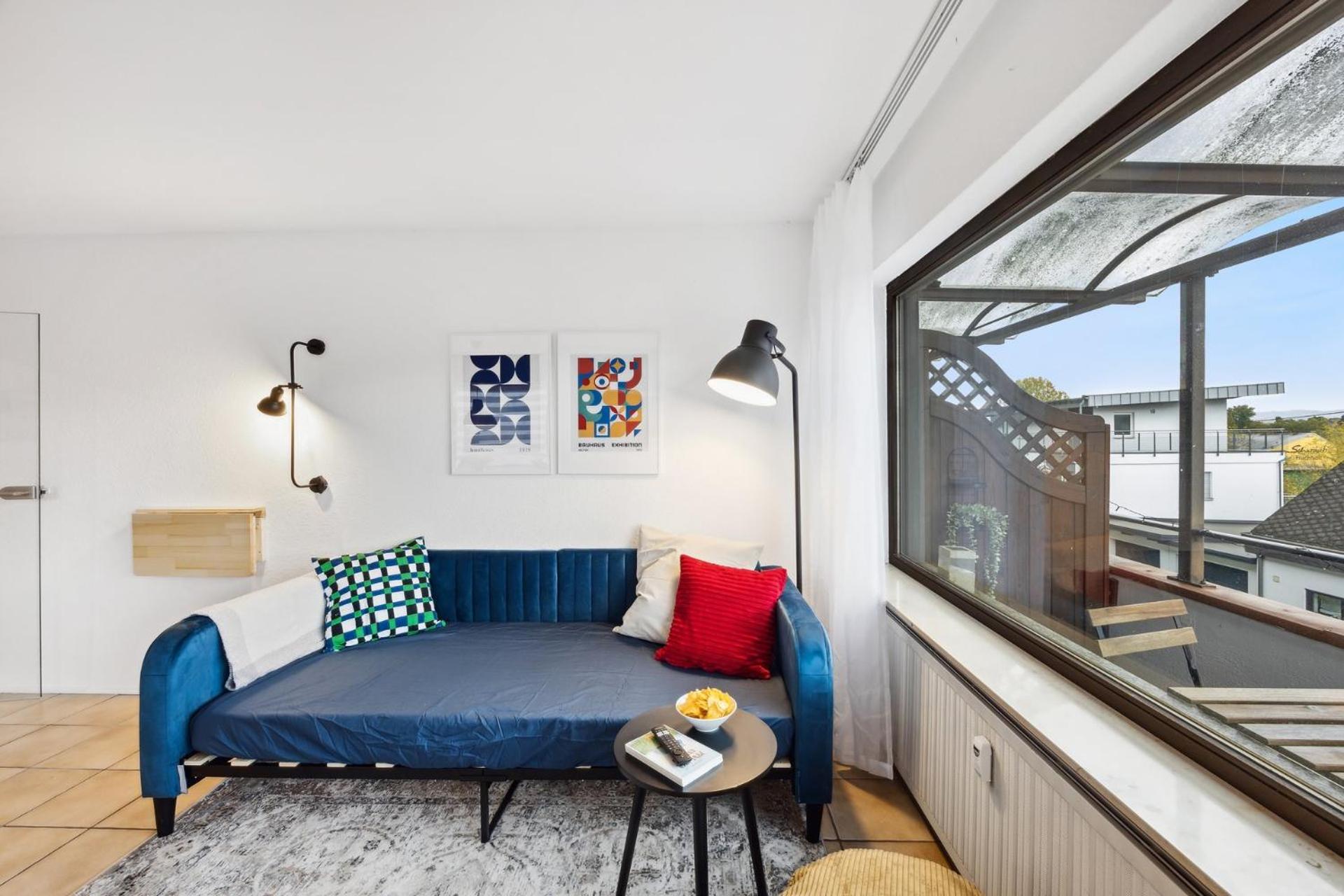 Helle & moderne Wohnung mit Panorama-Balkon