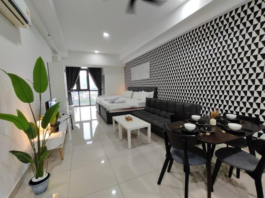 Vivo Soho Suites by Luvit Stay