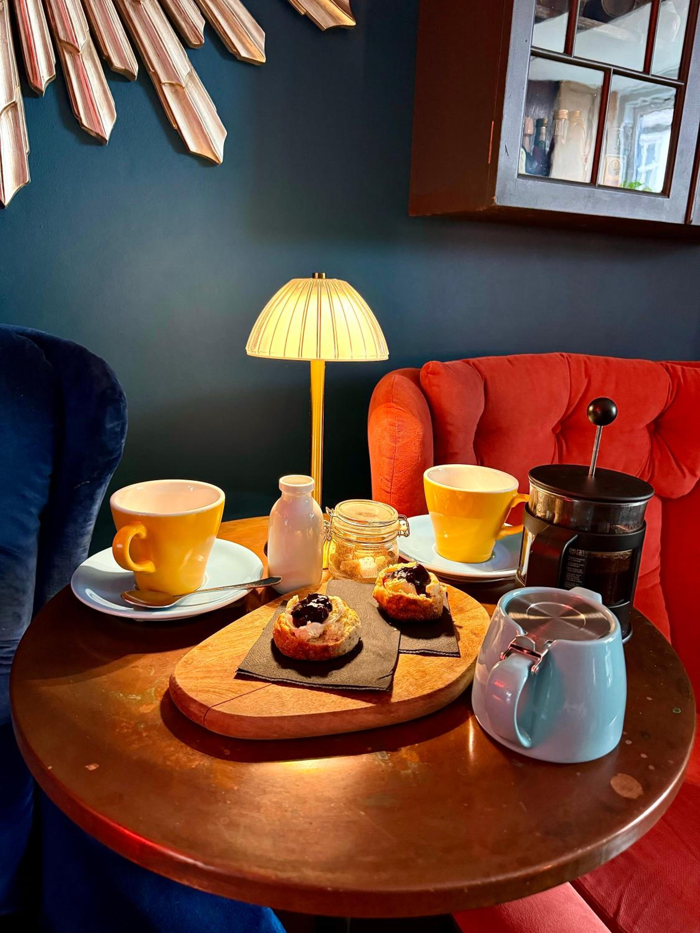 Brightham House - Exclusively for Adults