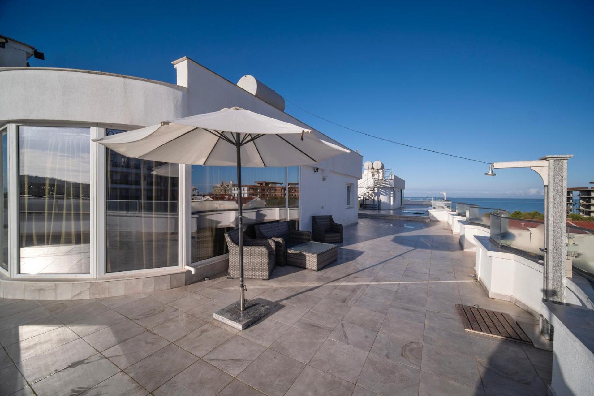 Penthouse with sea view in Durrës - amazing terrace of 400m2 with panoramic view