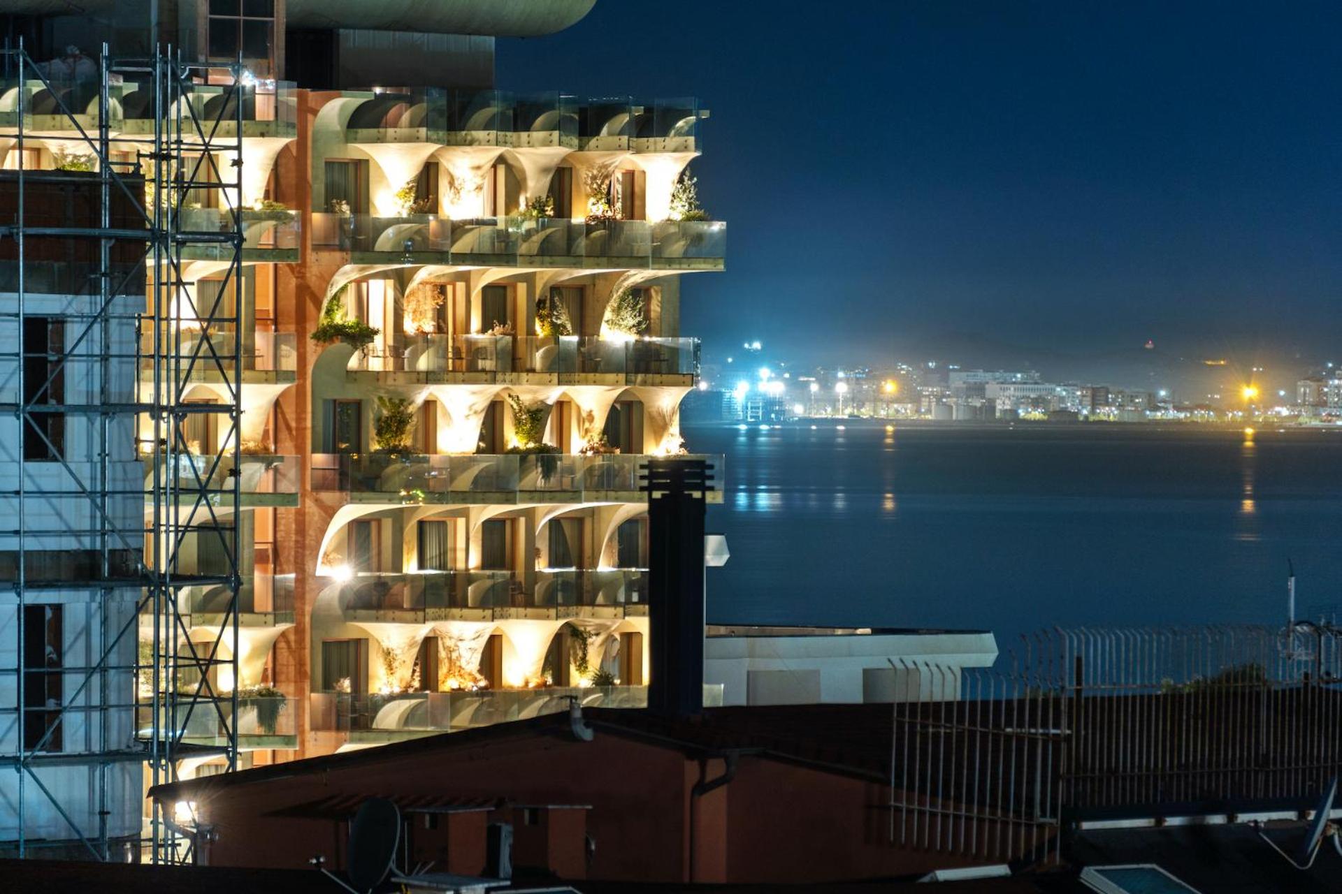 Penthouse with sea view in Durrës - amazing terrace of 400m2 with panoramic view