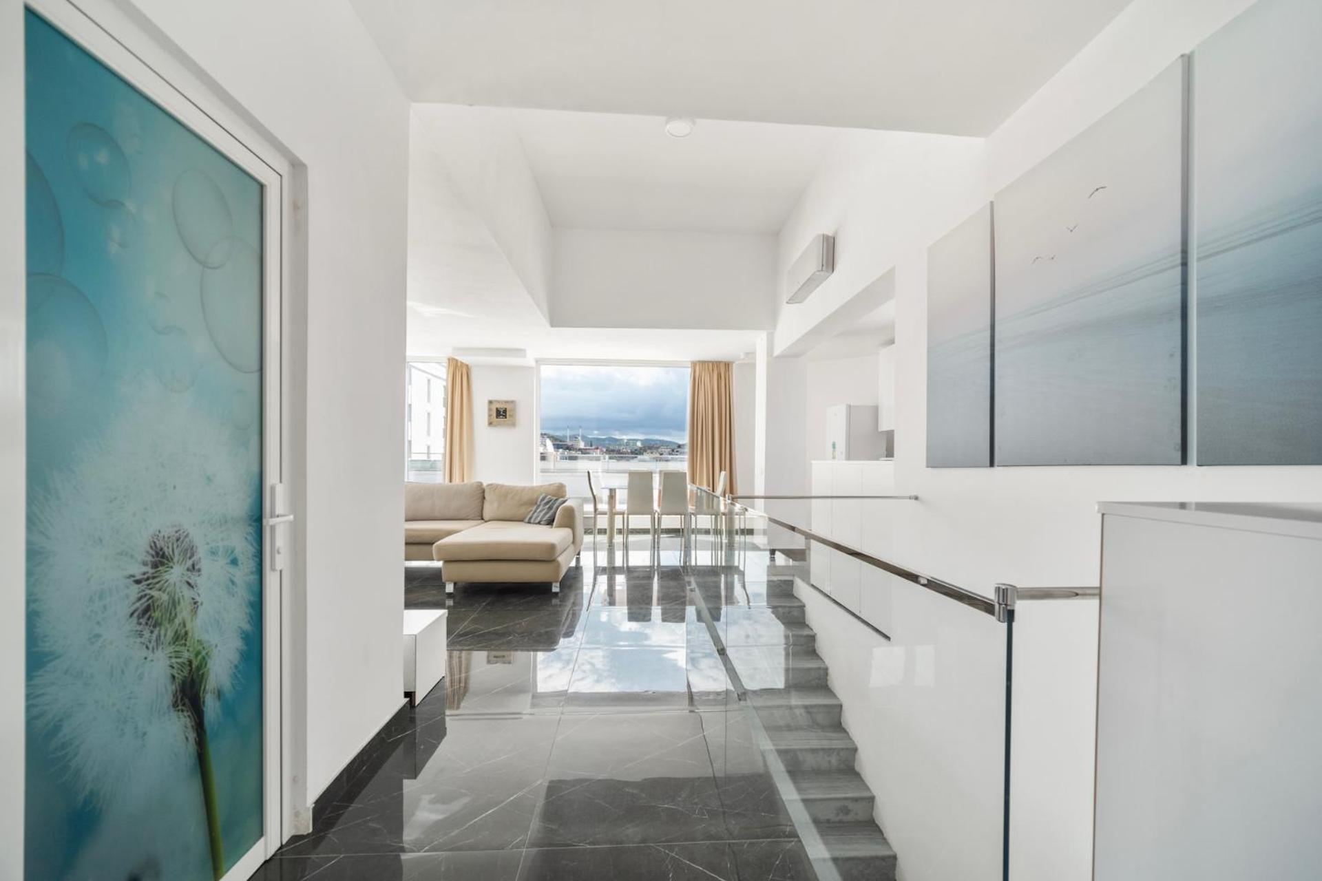 Penthouse with sea view in Durrës - amazing terrace of 400m2 with panoramic view