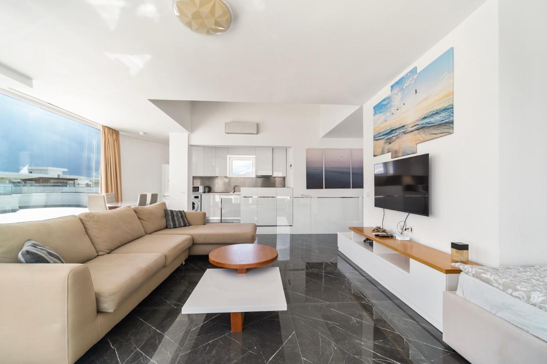 Penthouse with sea view in Durrës - amazing terrace of 400m2 with panoramic view