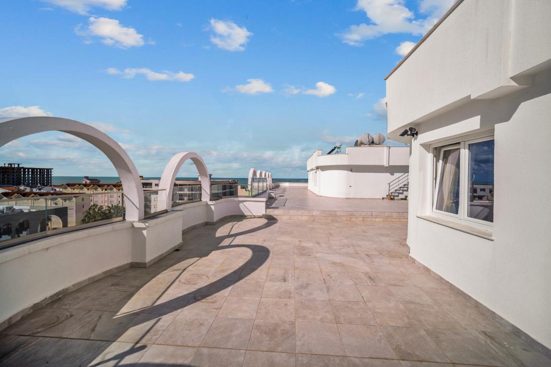 Penthouse with sea view in Durrës - amazing terrace of 400m2 with panoramic view