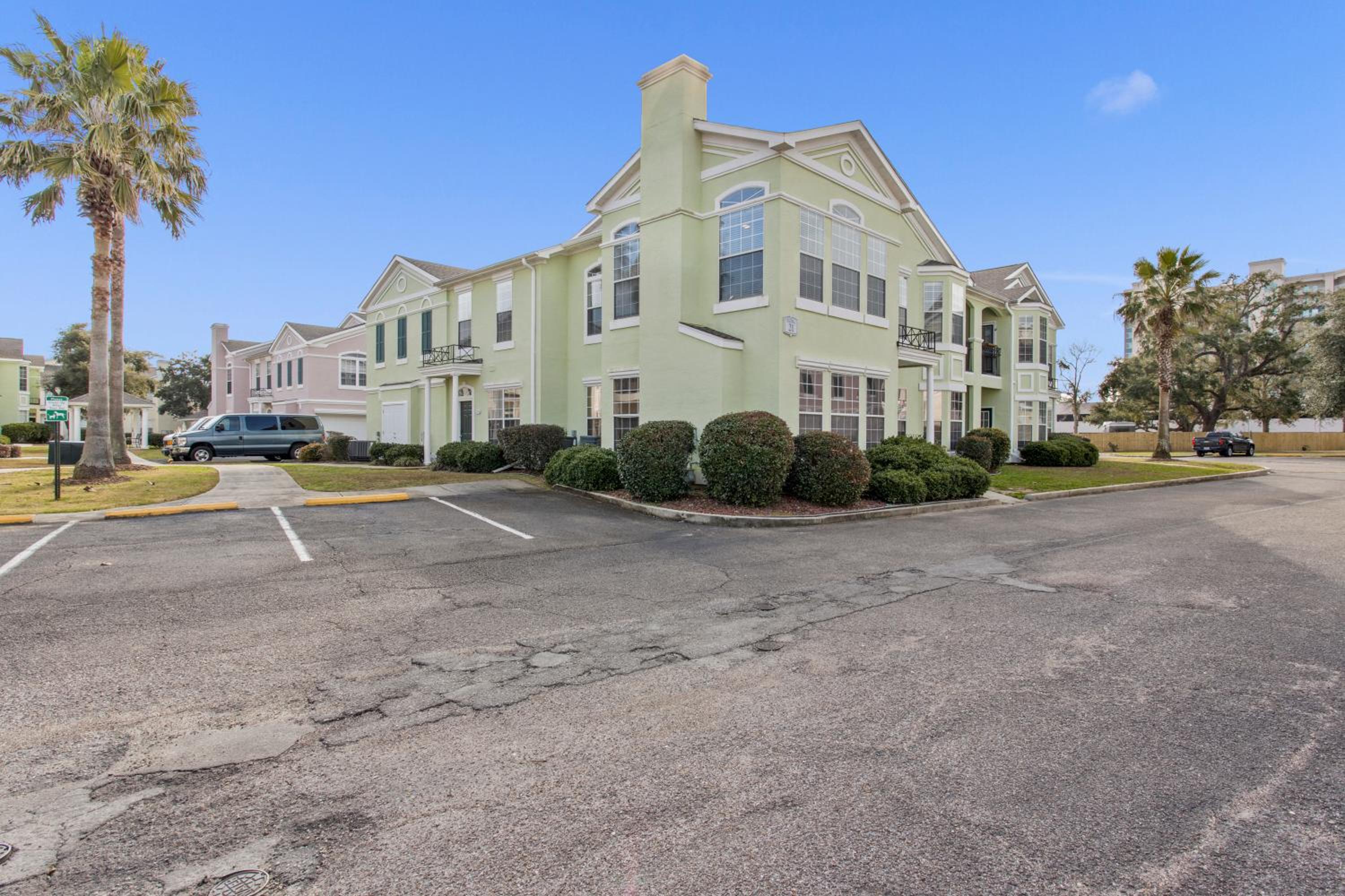 Gulfport Arcade Condo