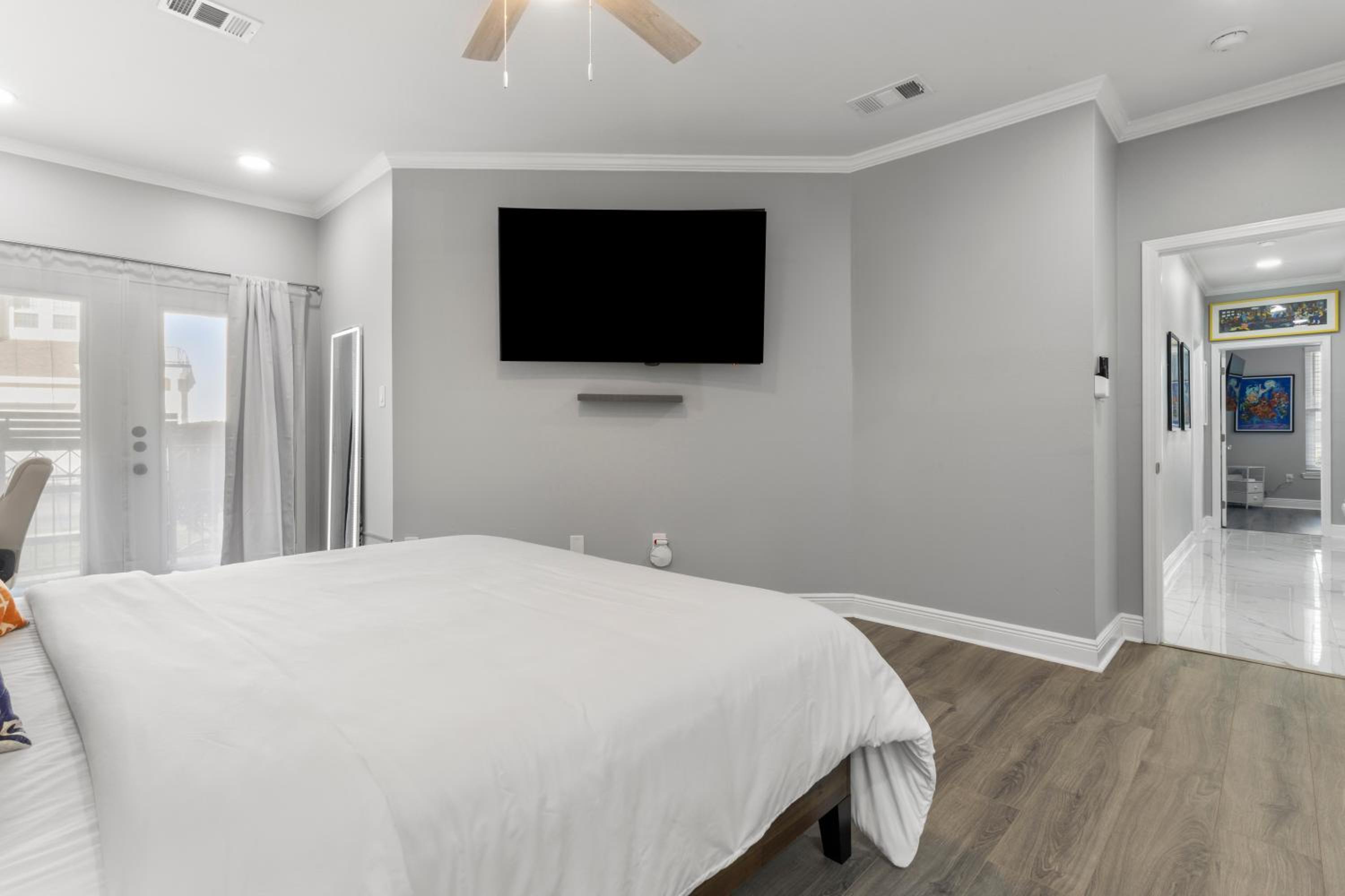 Gulfport Arcade Condo