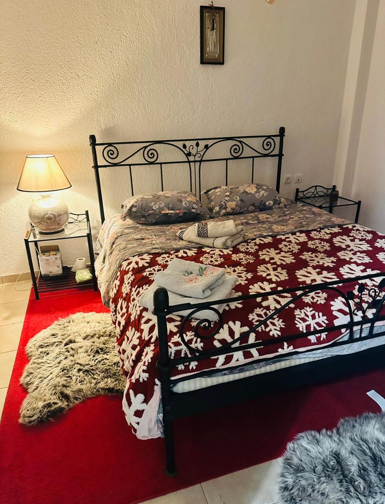CHALET MARIA livadi