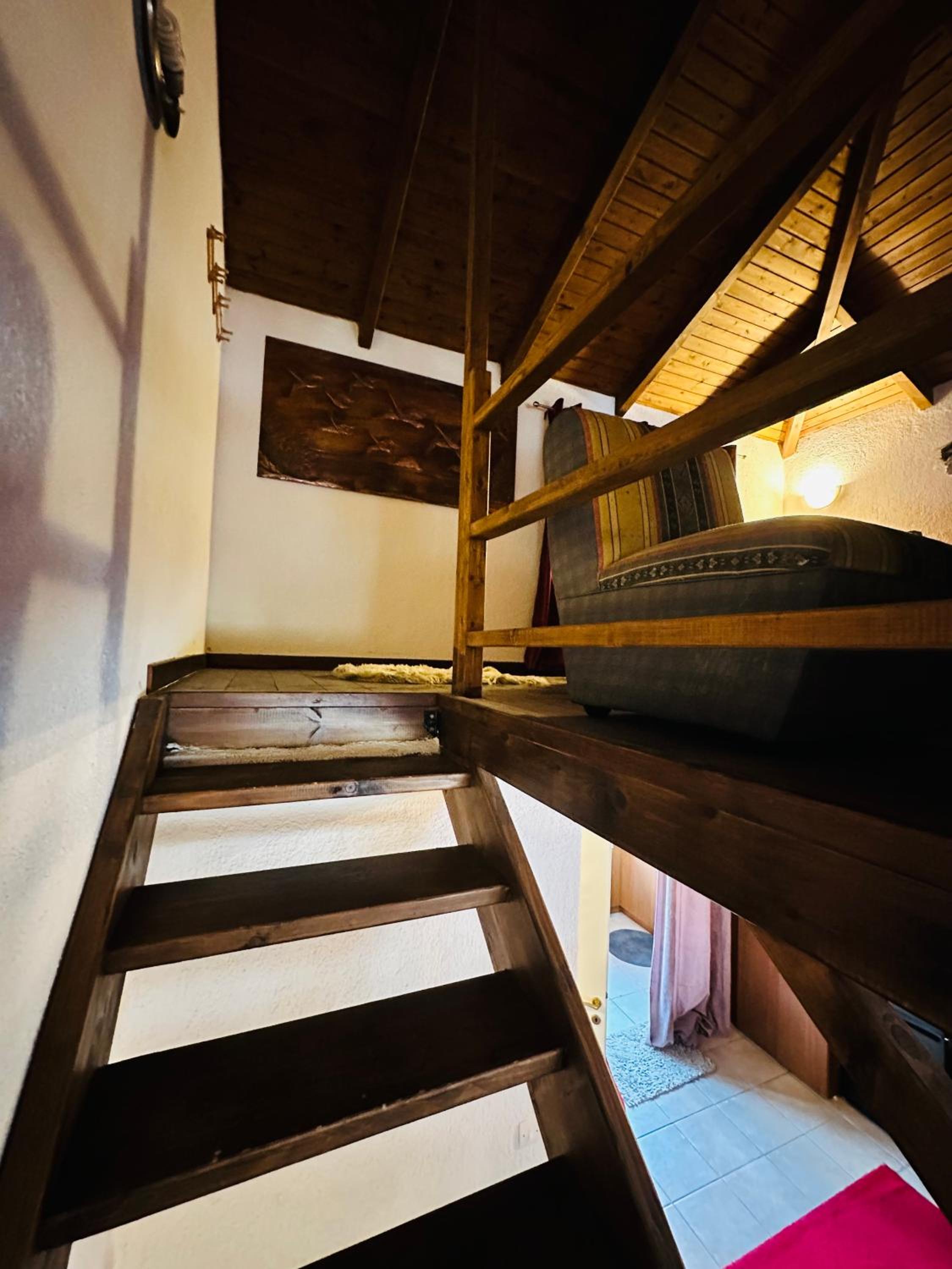 CHALET MARIA livadi