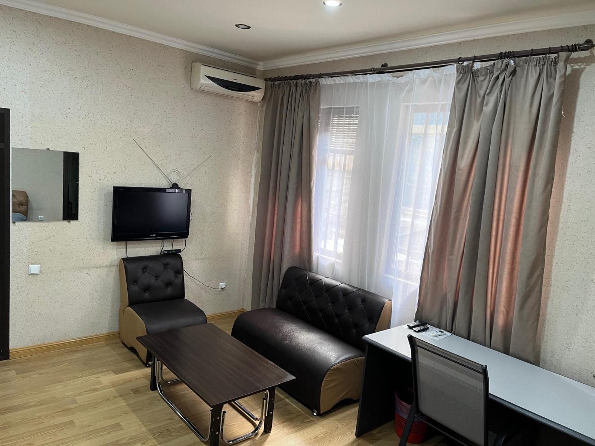 Komitas Avenue Guest House