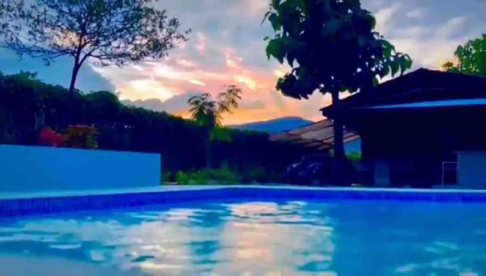 Blue Zone Cozy Cabaña Peaceful Getaway