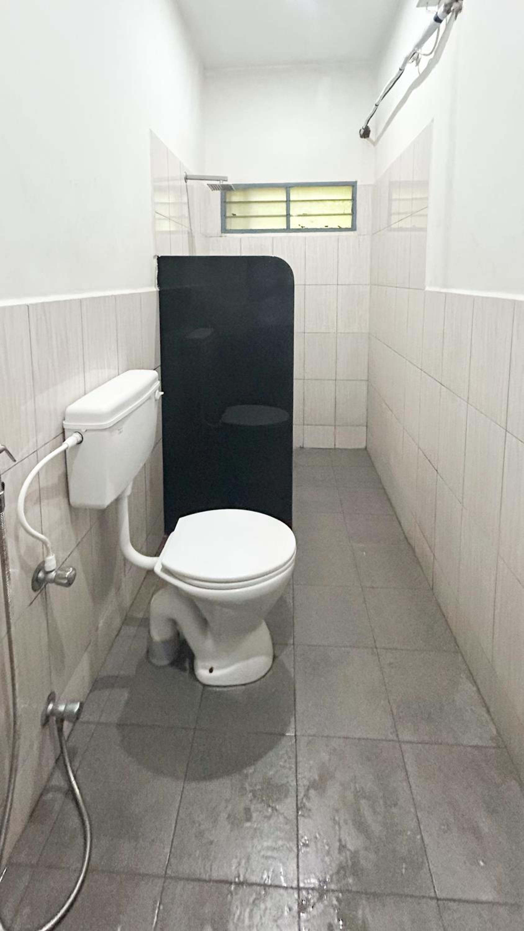 Samantha International The Ultimate Hostel Treat