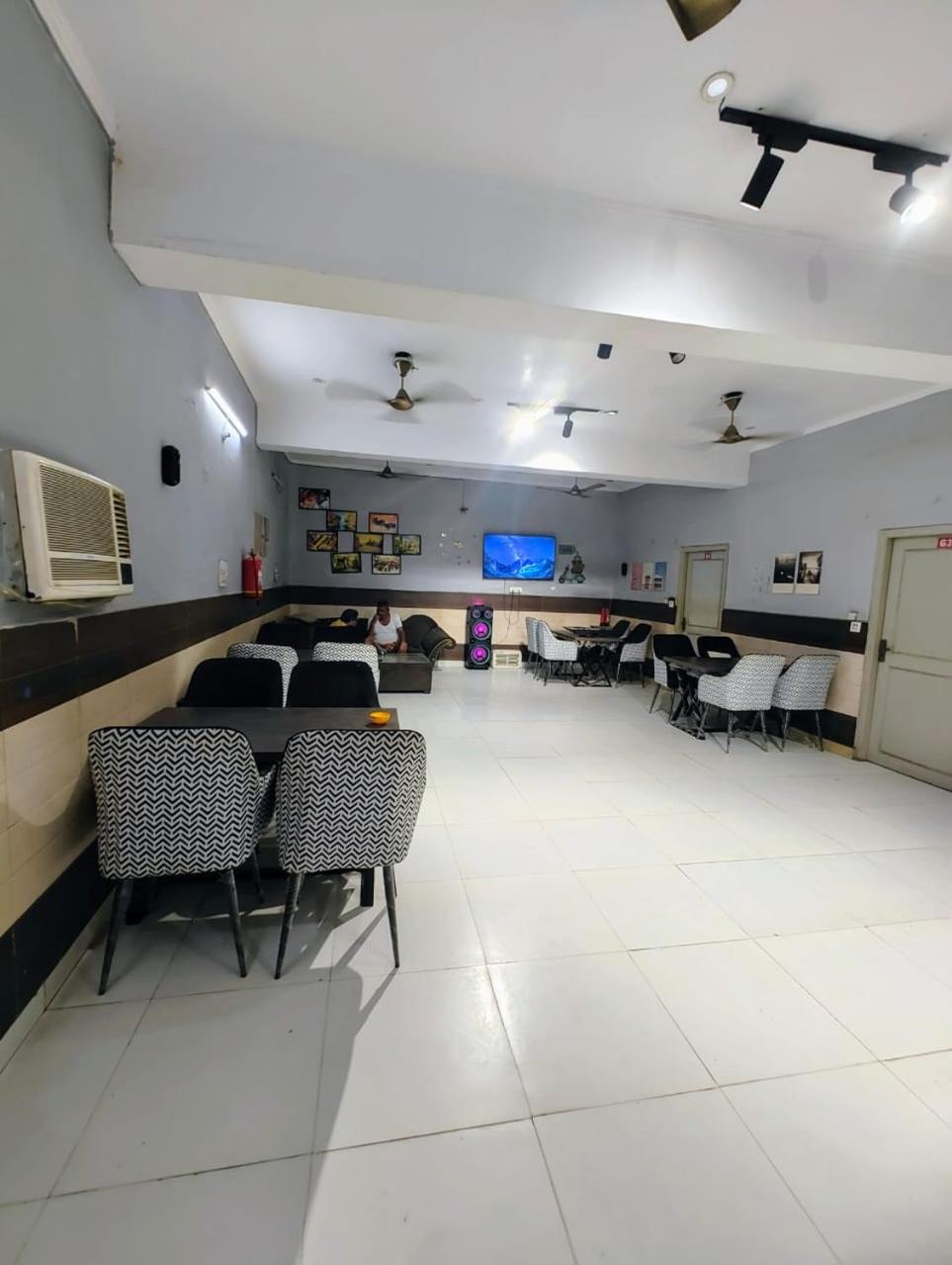 Photo 7