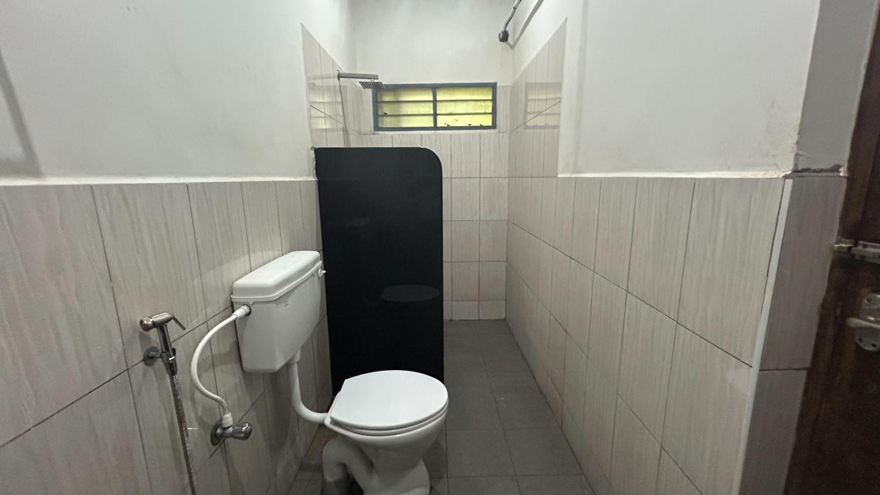 Samantha International The Ultimate Hostel Treat
