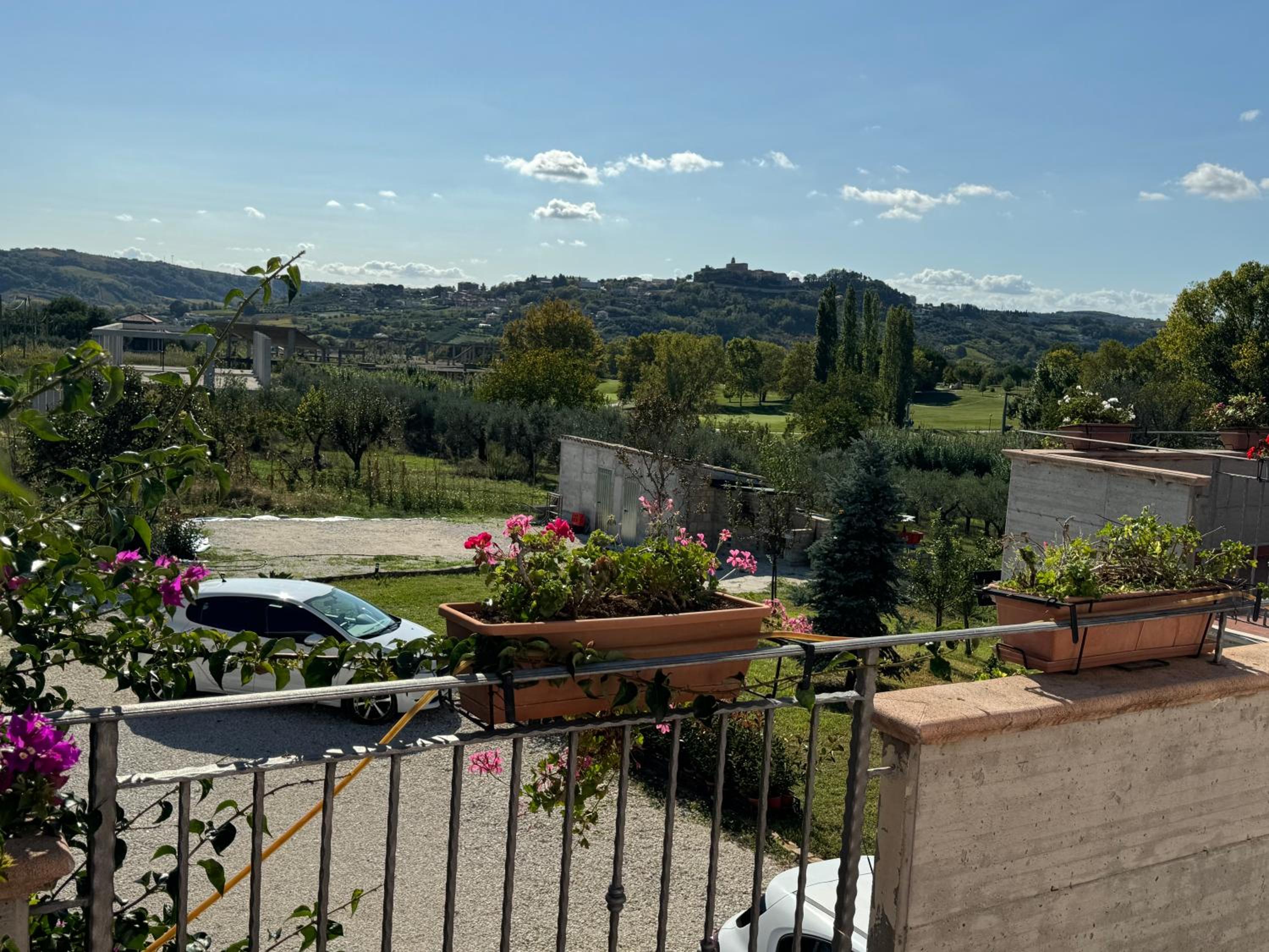 Casa Vacanze Cerreto 3 view 3