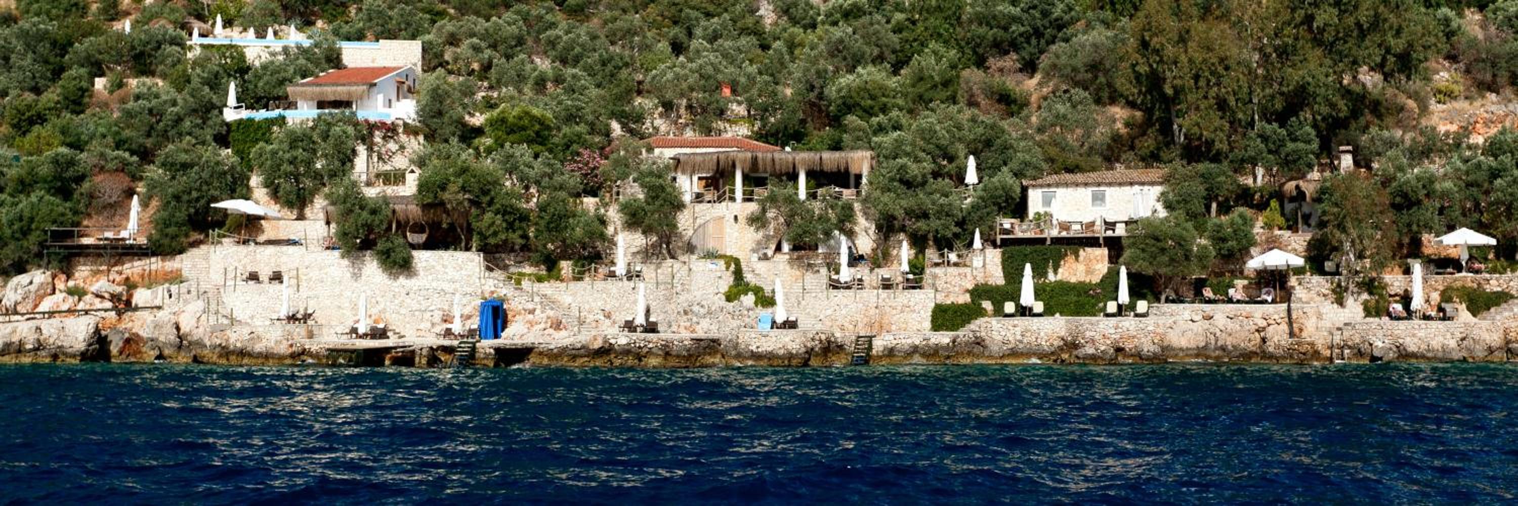 Hotel Villa Mahal becomes Villa Mahal Otel. - Image 51