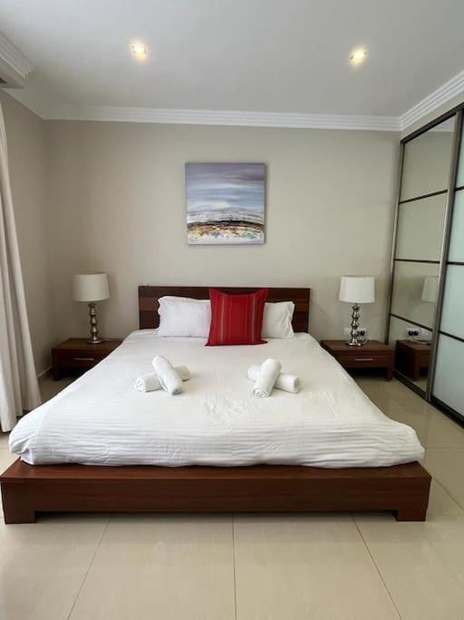 Spectacular 3BR Apt in Sliema view 2