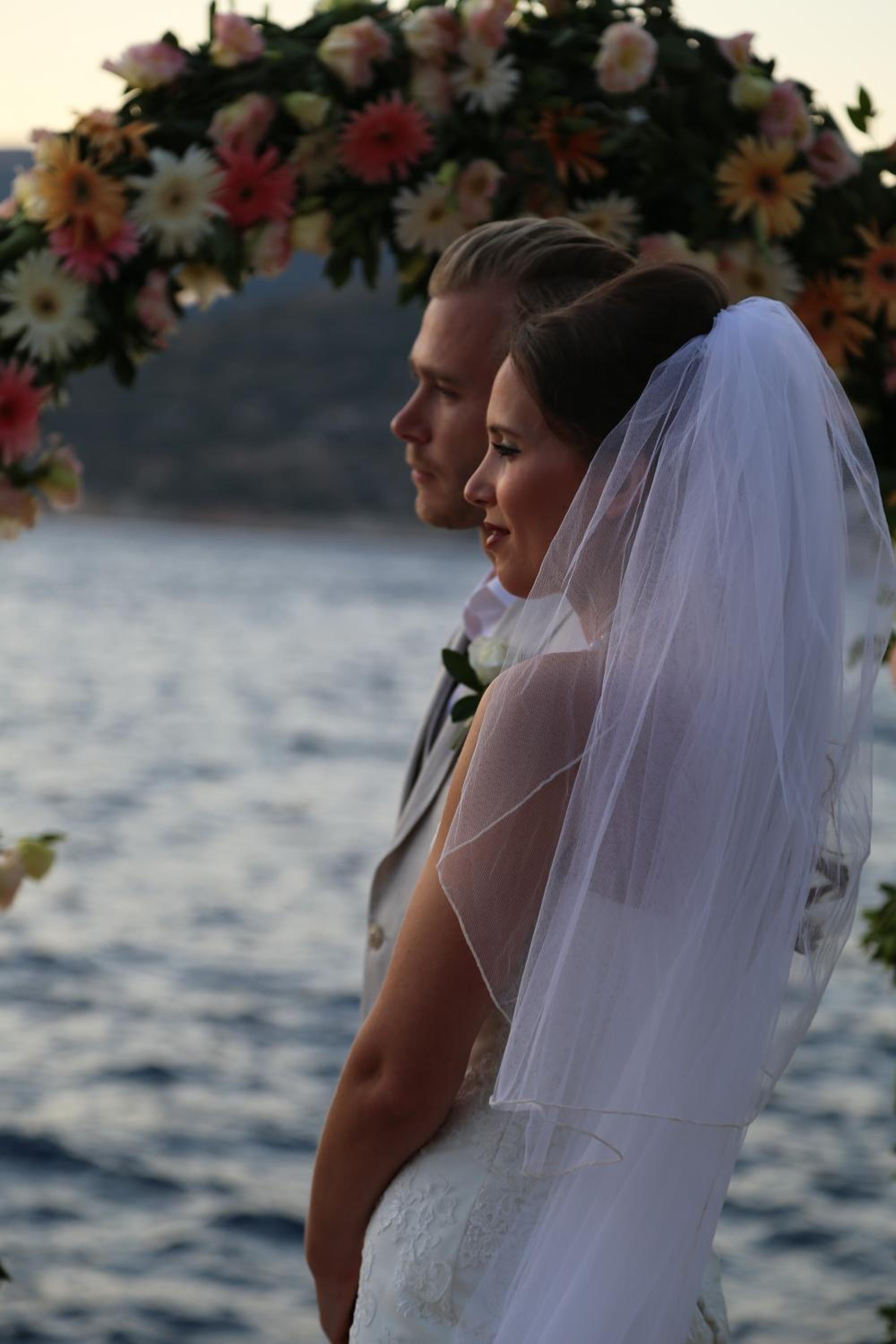 Hotel Villa Mahal becomes Villa Mahal Otel. - Image 50