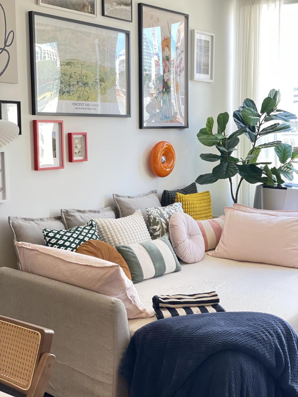 2BR CBD sunlit residence - Bourke Street shops