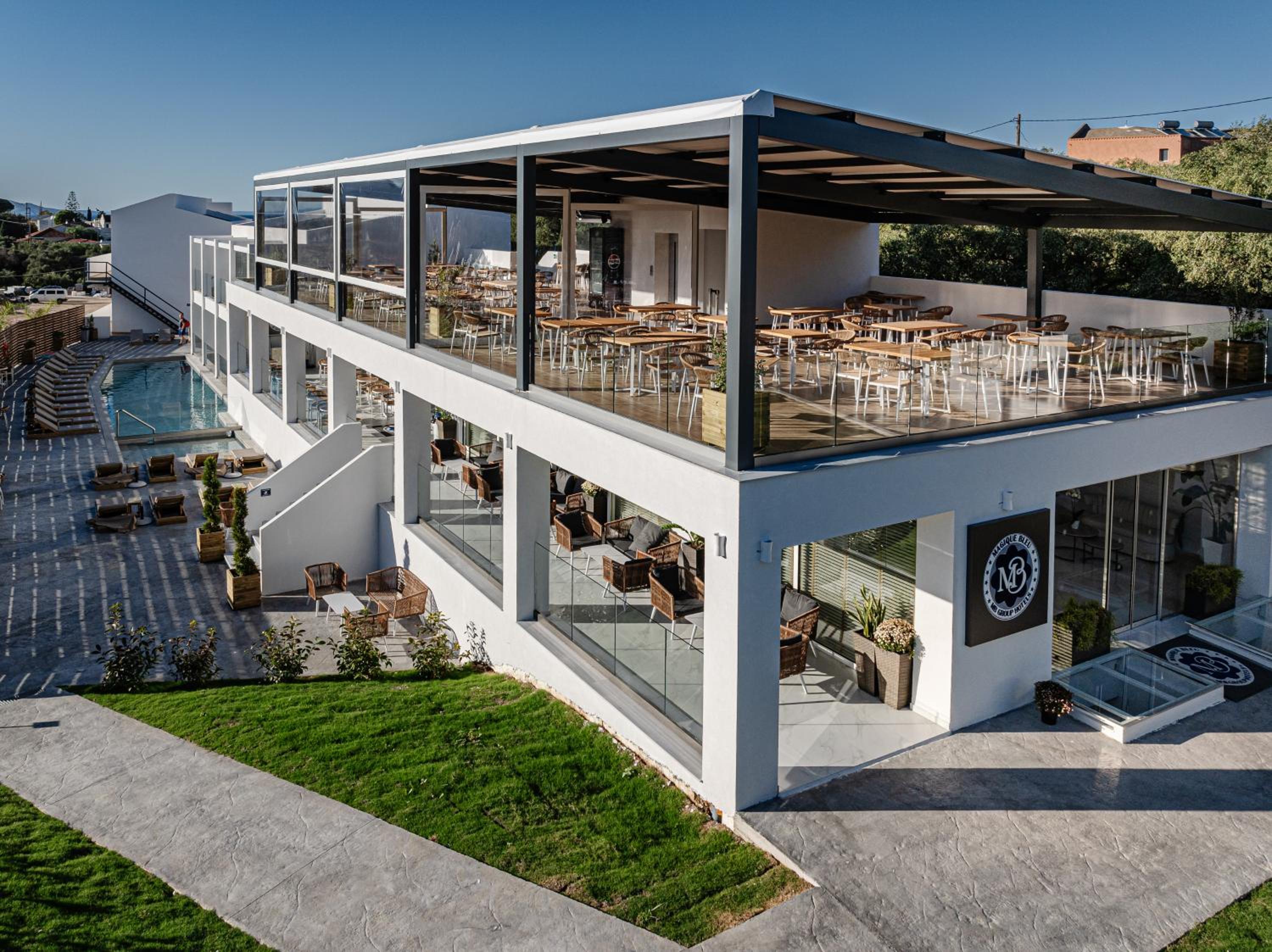 Hotel Magique Bleu Suites - Image 1