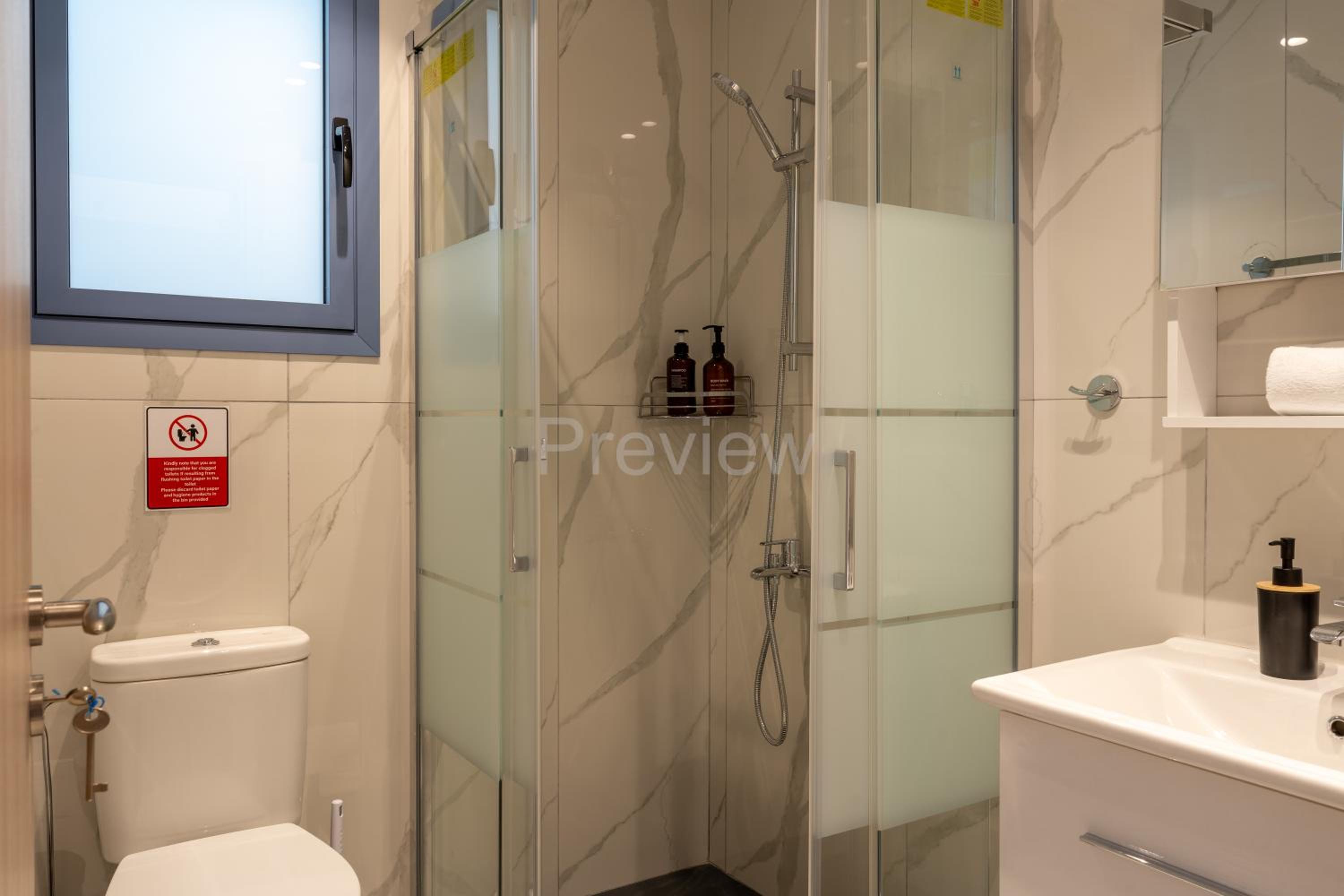 Le Voyageur By the Sea - Furnished Rooms